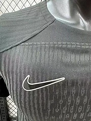 2025-26 Jeddah United Jersey - Players view 4
