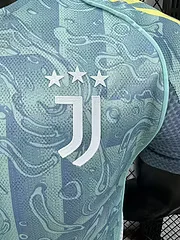 2025-26 Juventus Away Shirt - Players view 5