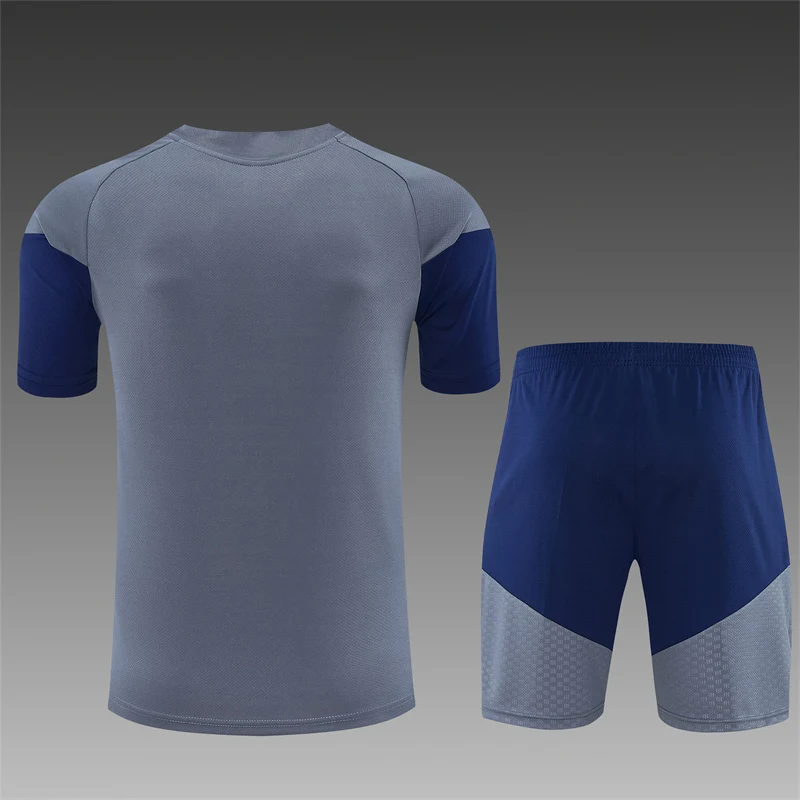 2026-27 Bayern Munich Dark Grey Short-Sleeve Training Jersey view 2
