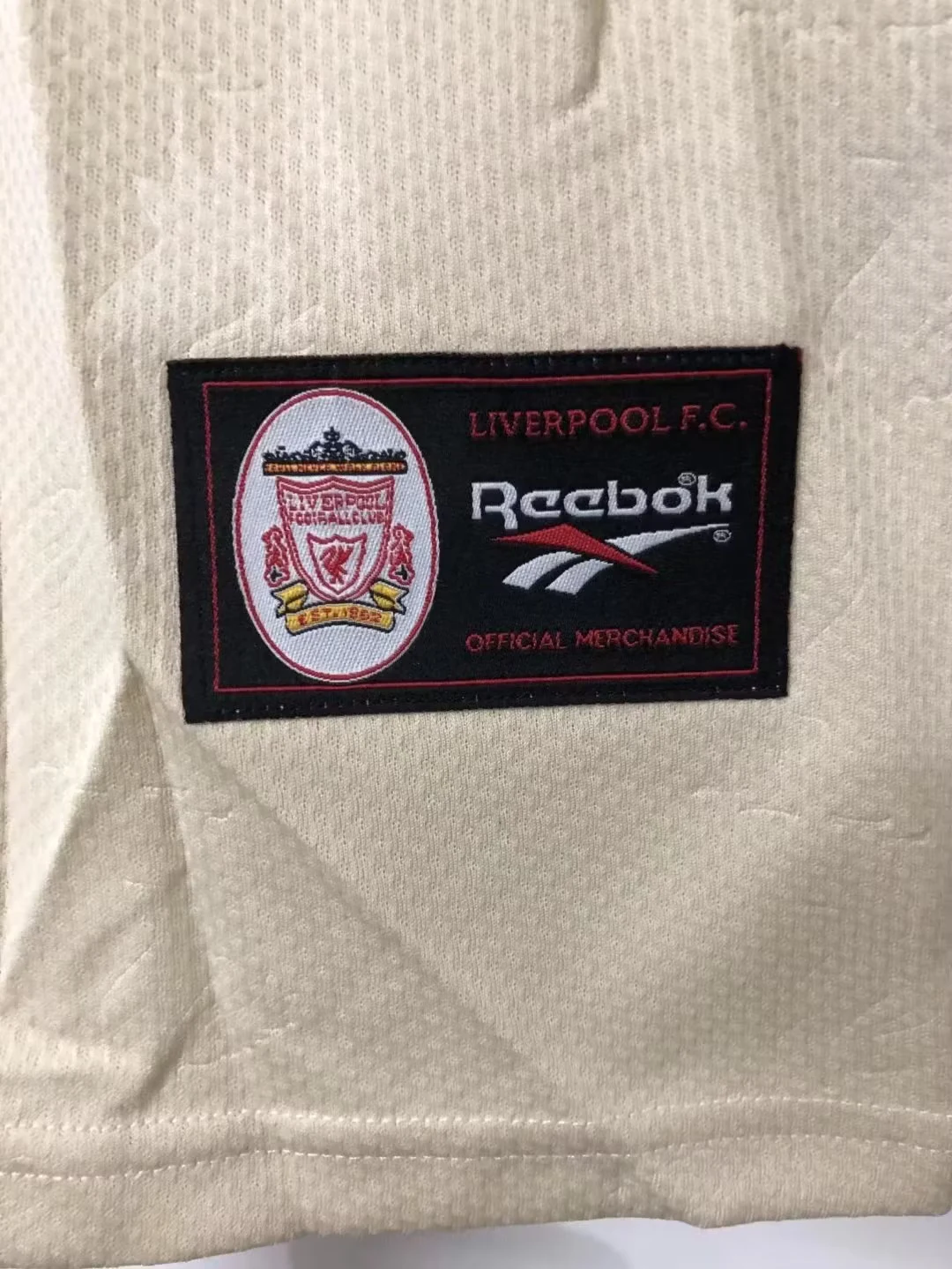 1996-97 Liverpool Away Retro Shirt view 3