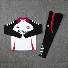 2025-26 Manchester United White Half-Raised Training Jersey view 20