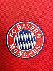 2001-02 Bayern Munich Home Retro Jersey view 3