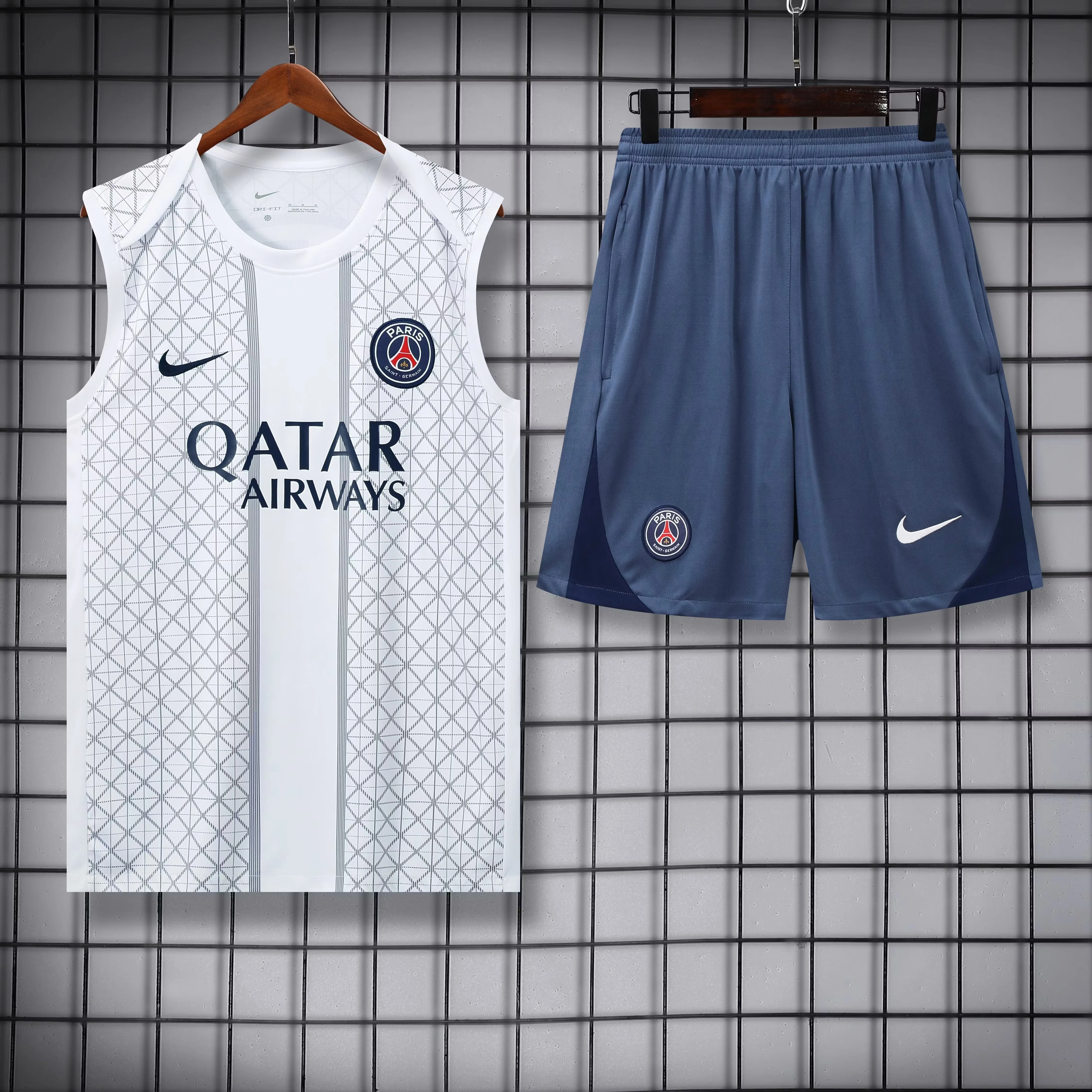2025-26 Paris Saint-Germain training vest jersey