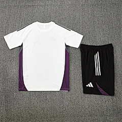 2025-26 Manchester United white short-sleeved training jersey view 19