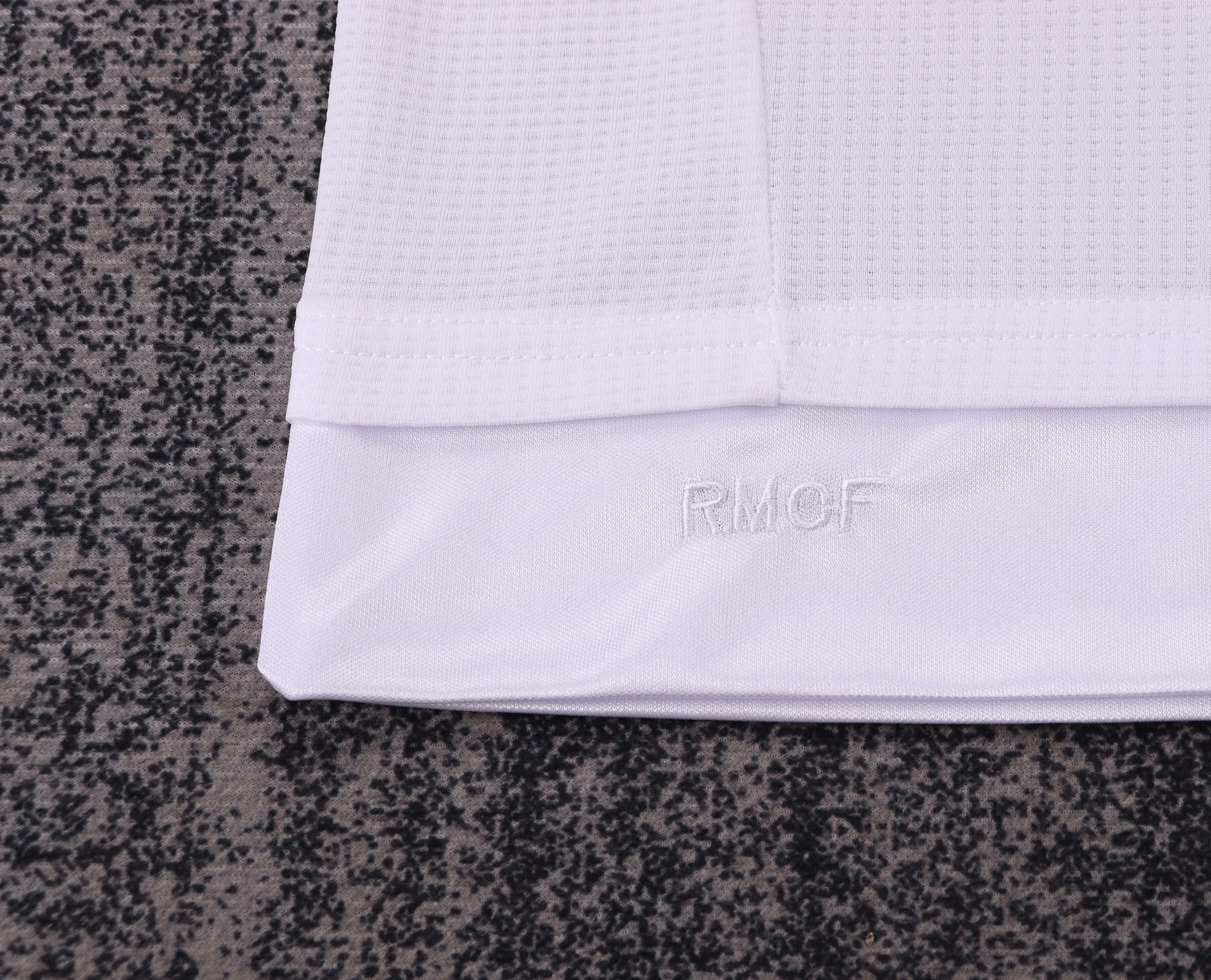 2015-16 Real Madrid Home Retro Shirt - Kids Sizes view 5