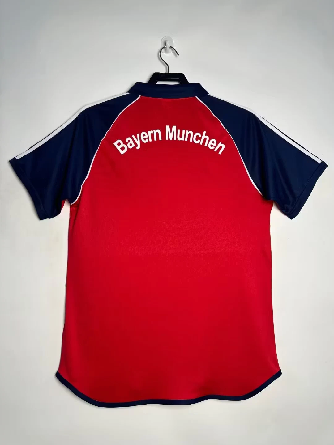 2000-01 Bayern Munich Home Retro Jersey view 2