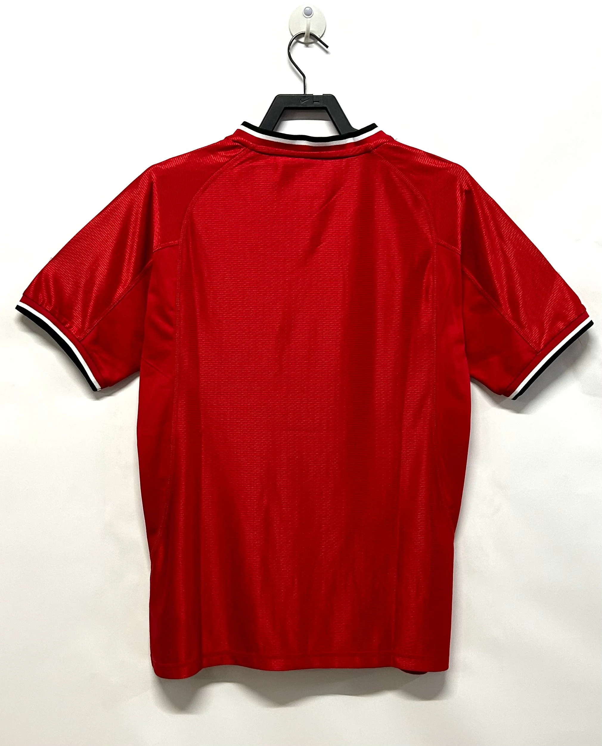 2000-02 Manchester United Home Retro Jersey view 2