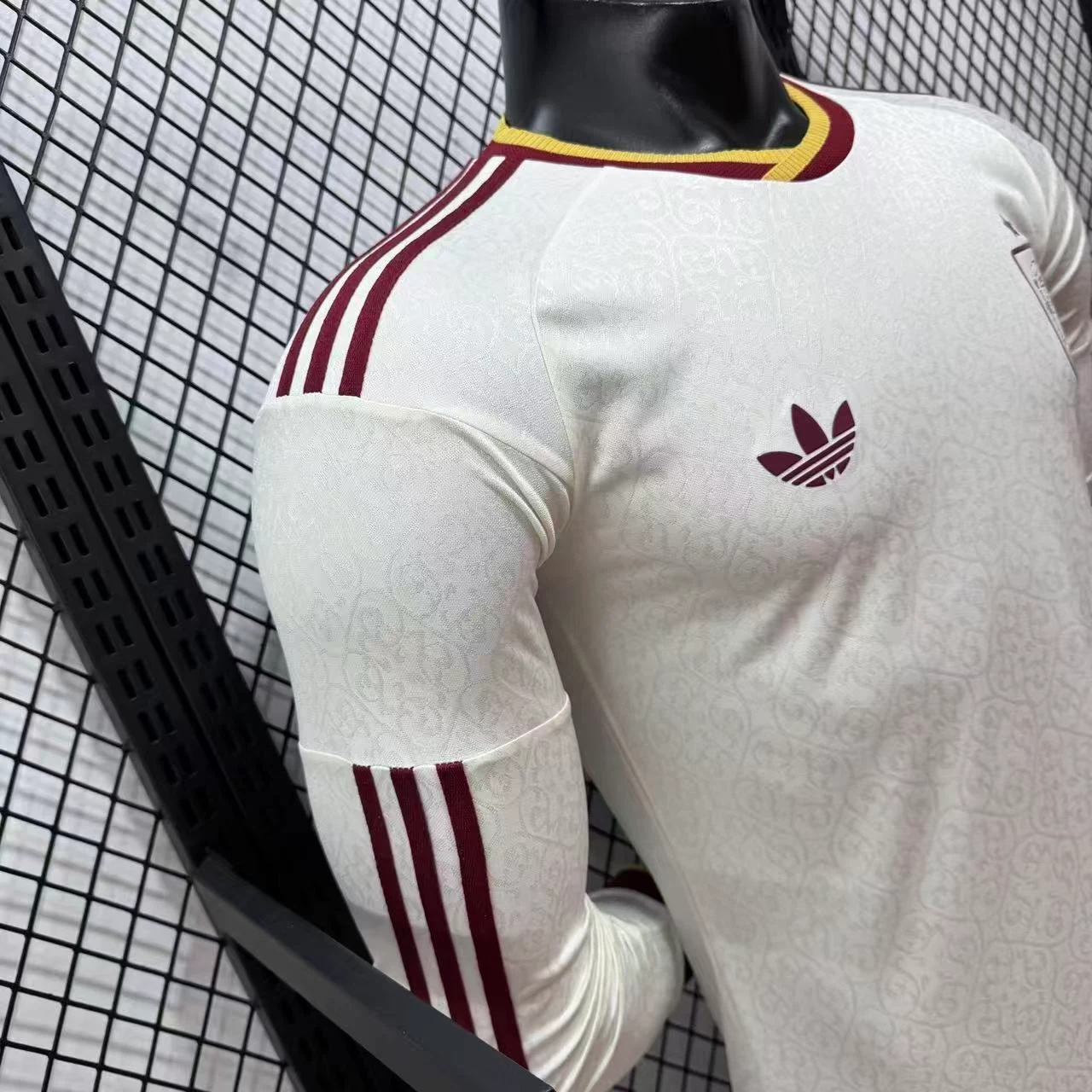 2026-27 Spain Away Long-Sleeve Jersey - Player Version view 9