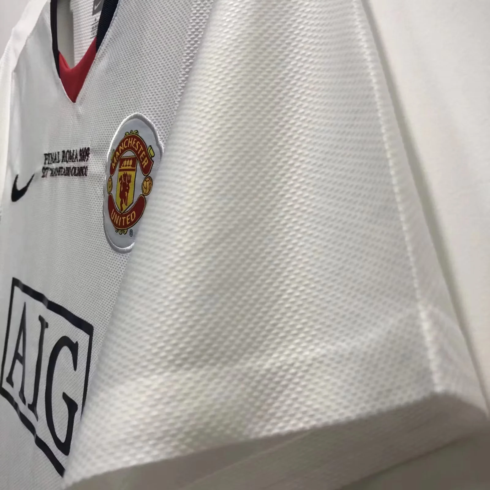 2008-09 Manchester United Away Retro Shirt - Champions League Edition view 3
