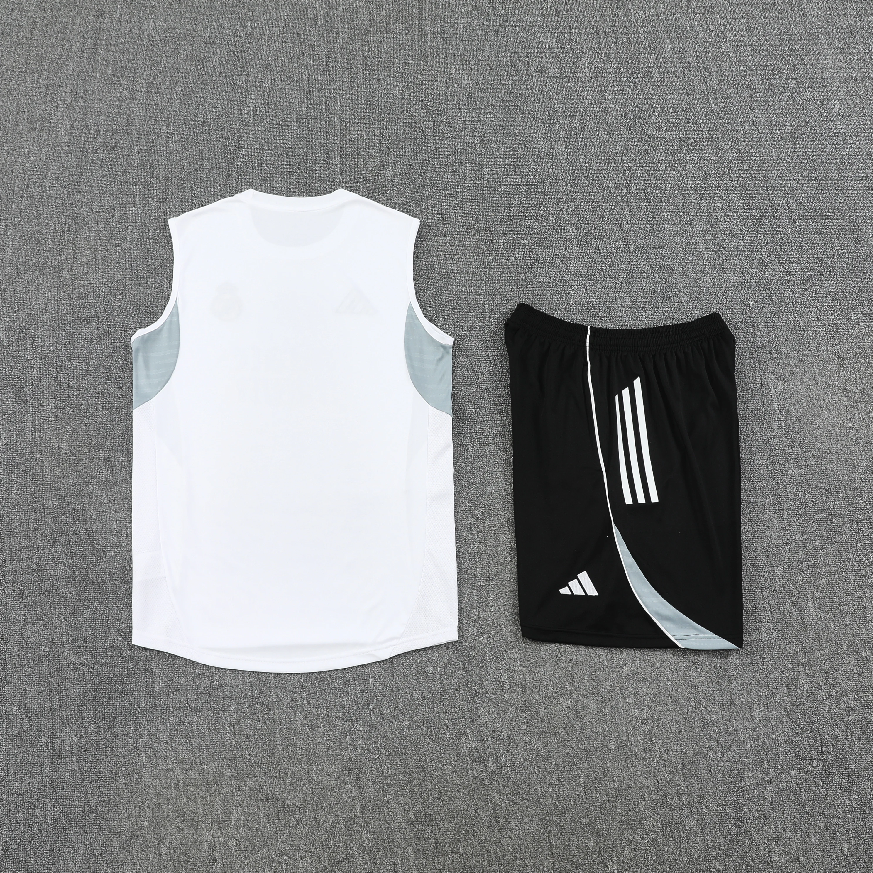 2025-26 Real Madrid Training Vest Jersey view 15