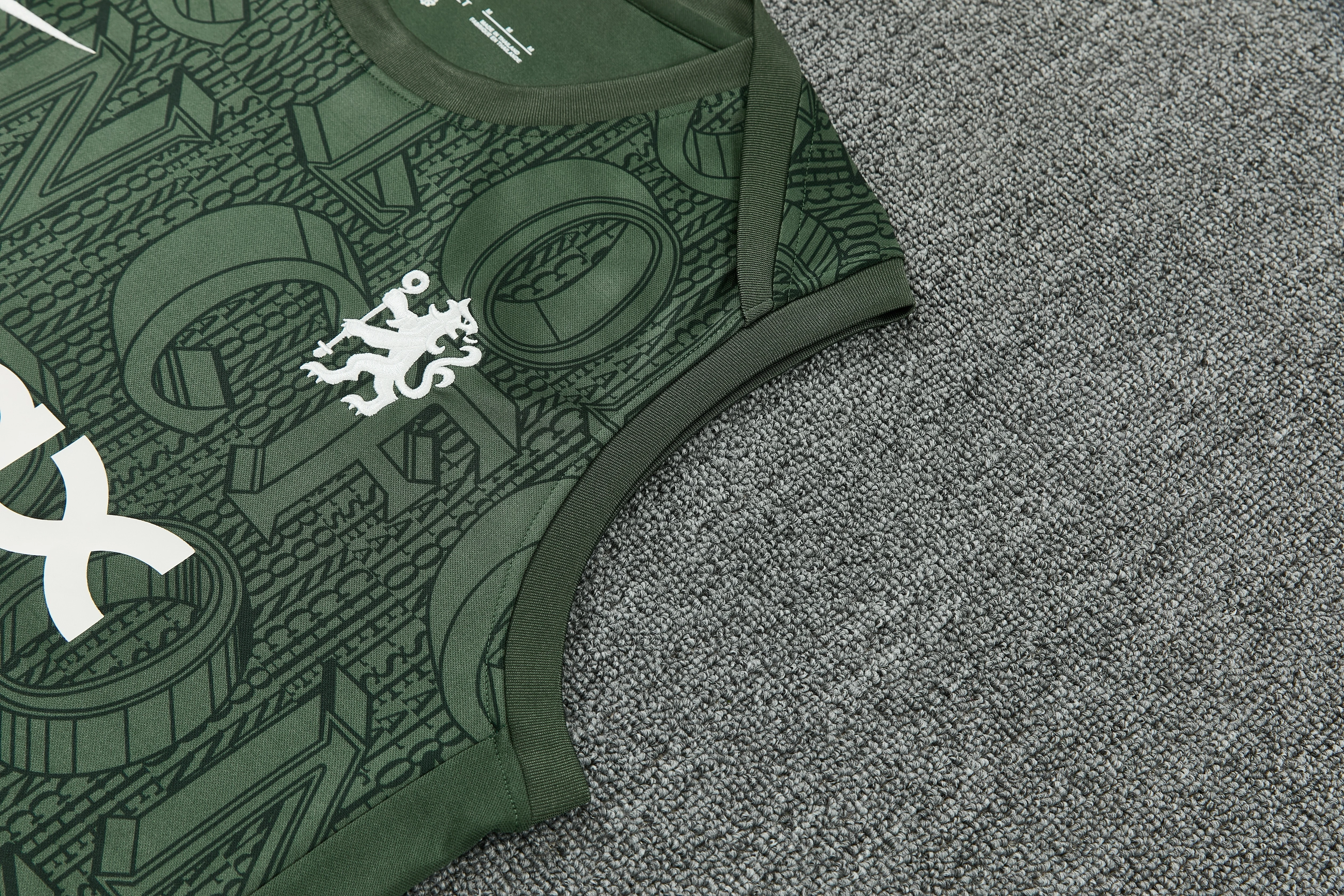 2025-26 Chelsea training vest jersey view 22