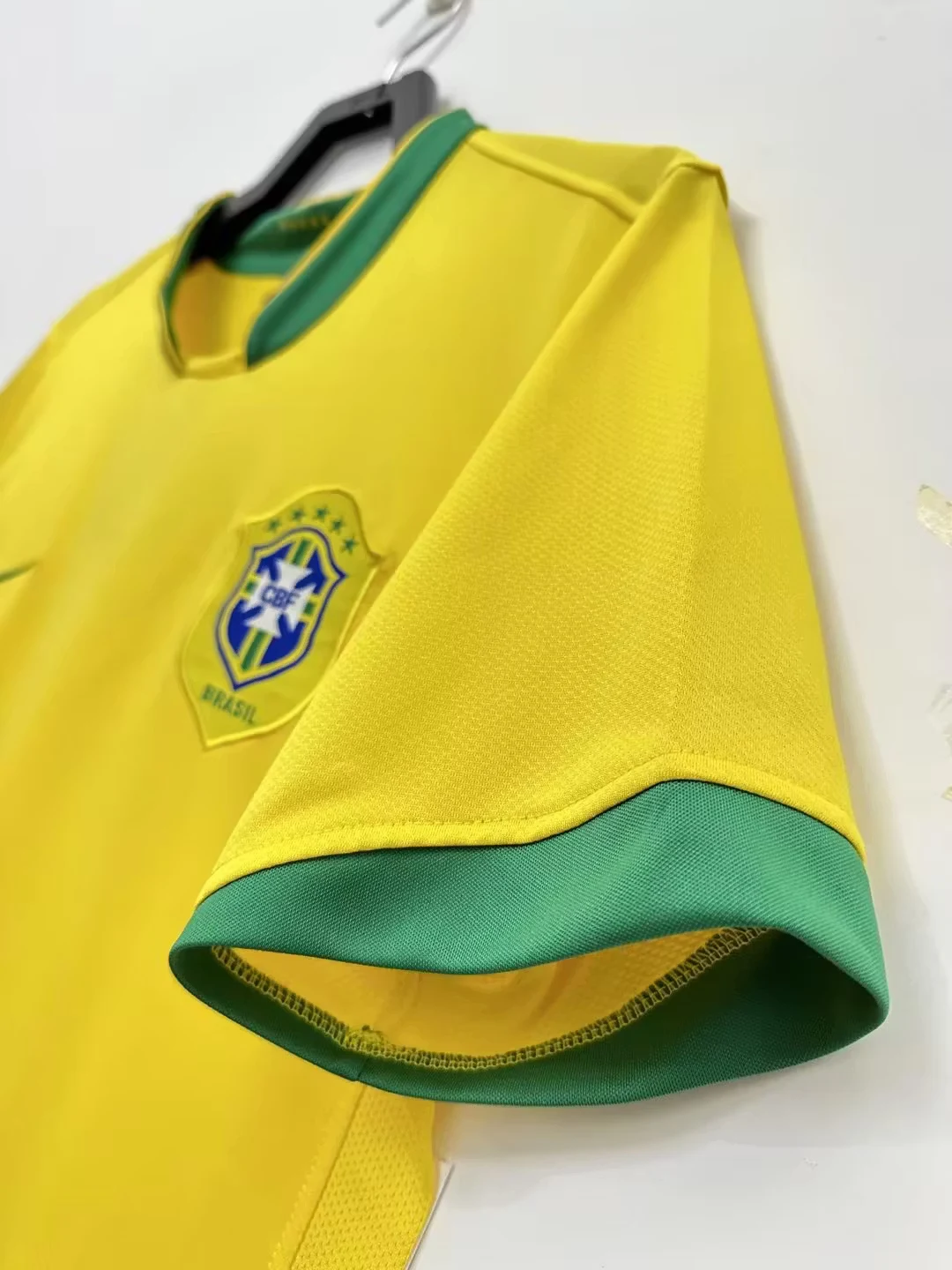 2006 Brazil Home Retro Jersey view 4