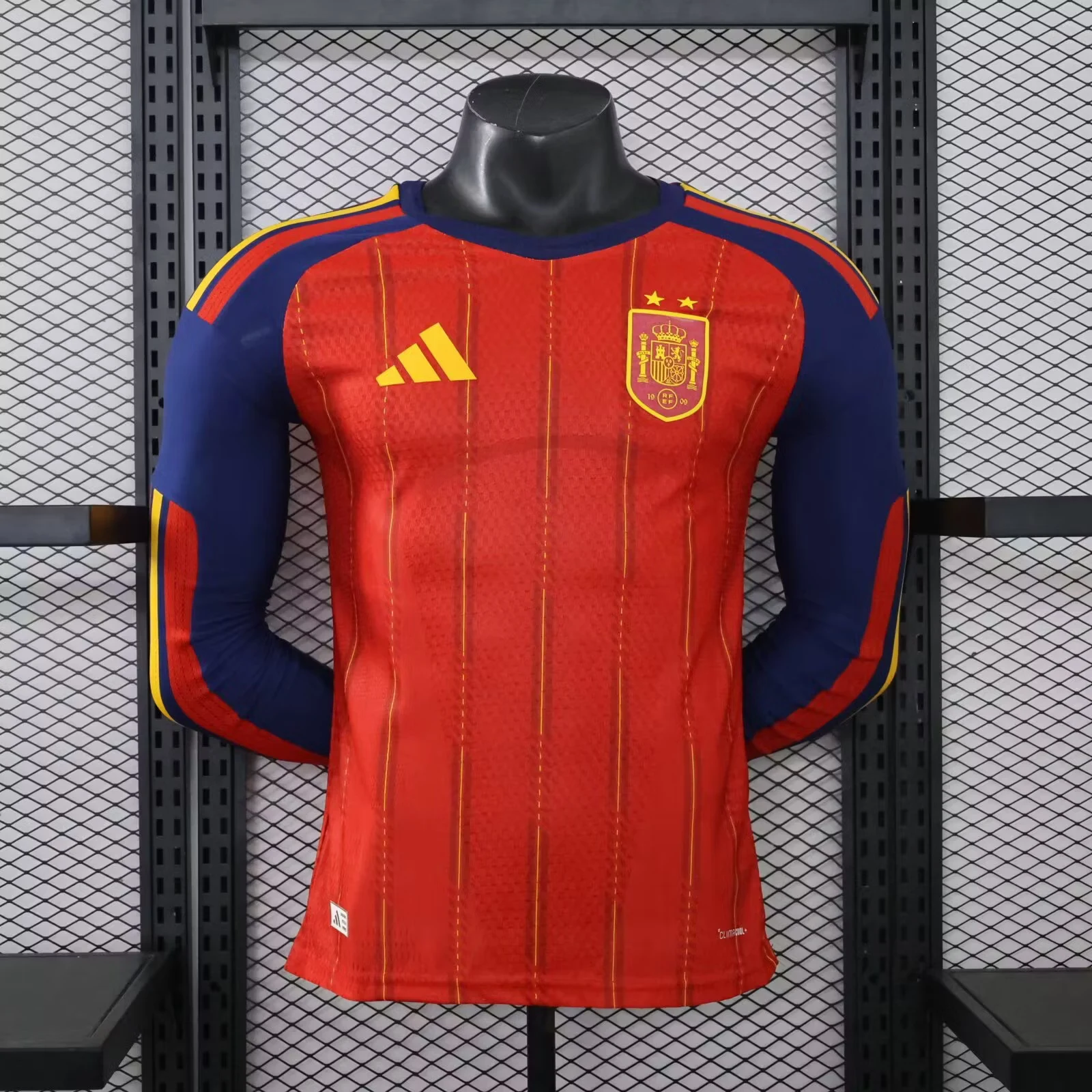 2026-27 Spain Home Long-Sleeve Jersey (with Two Stars) – Player Version
