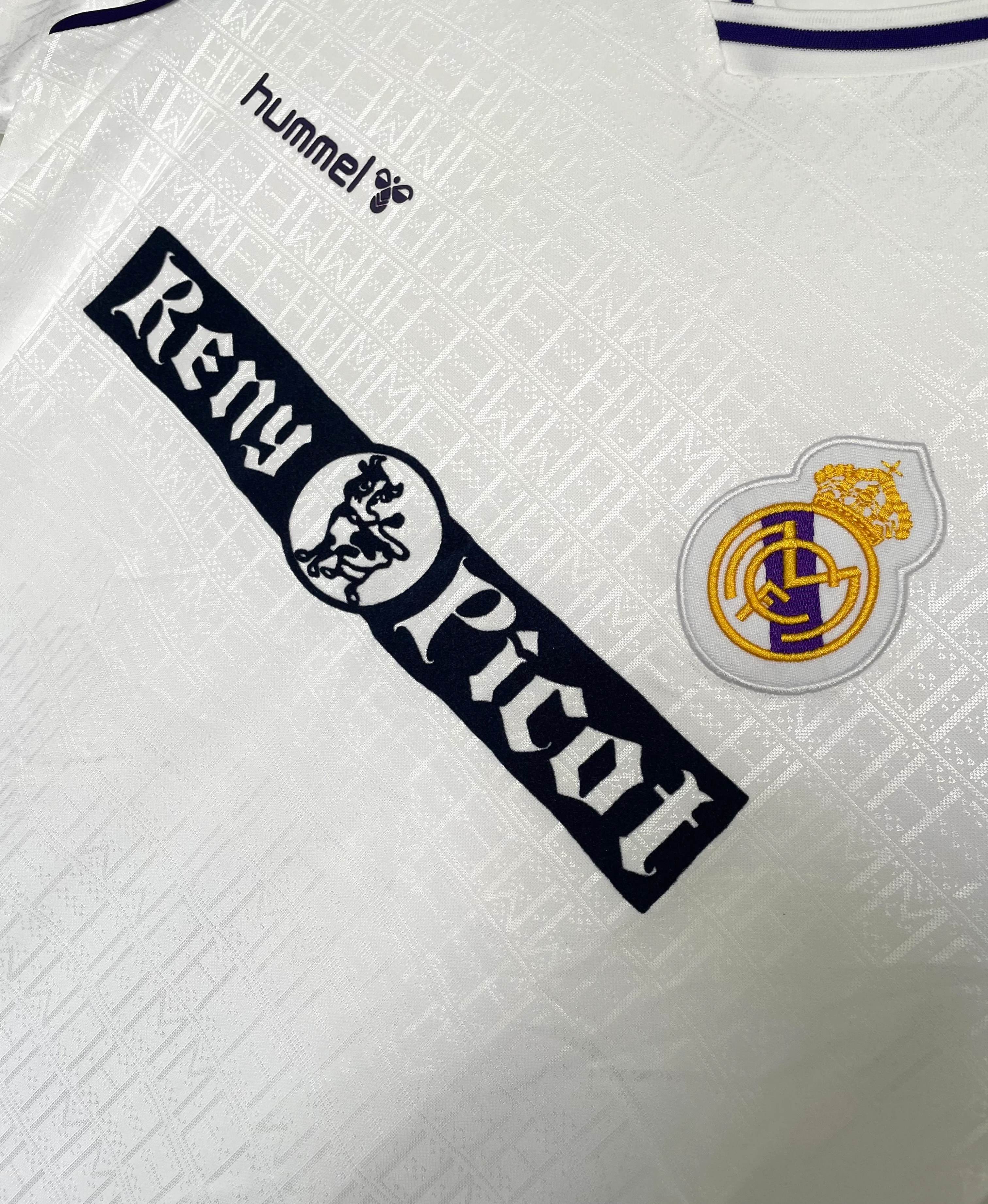 1988–90 Real Madrid Retro Home Jersey view 4