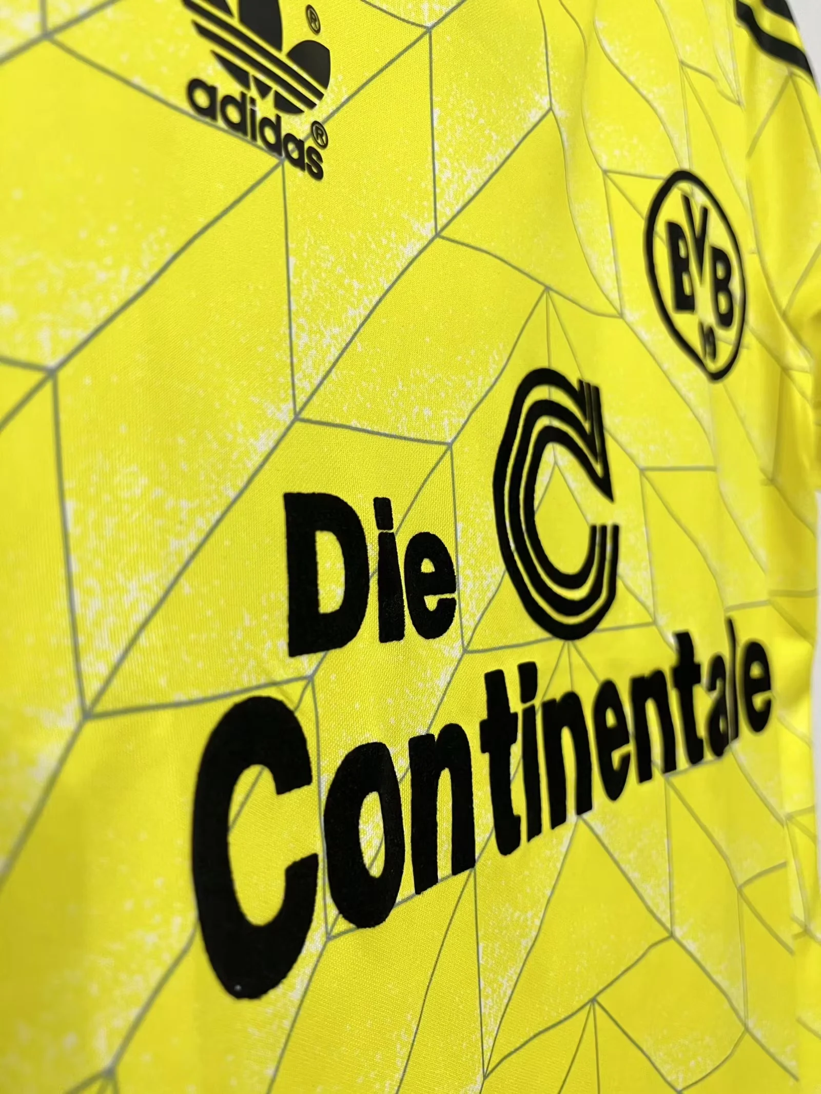 1988 Dortmund Home Retro Jersey view 4