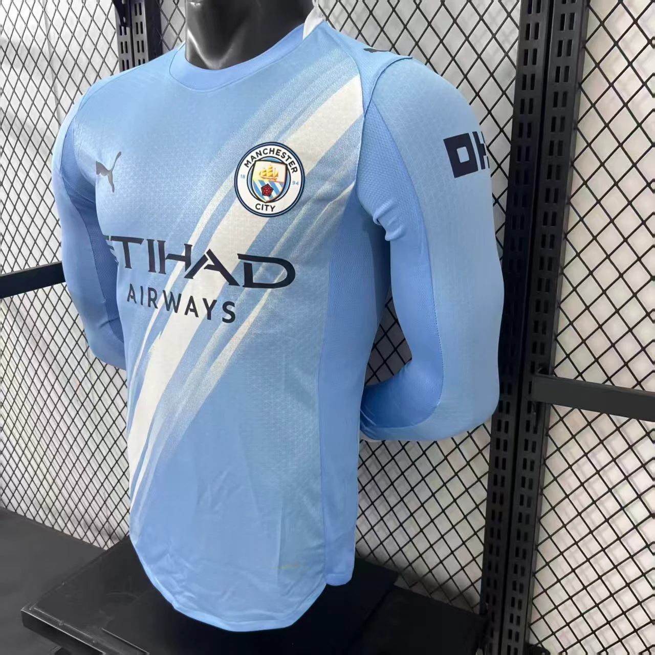2025-26 Manchester City Home Long-Sleeve Jersey – Player Version view 8