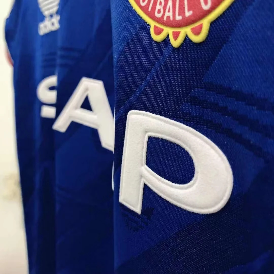 1986-88 Manchester United Second Away Retro Jersey view 5