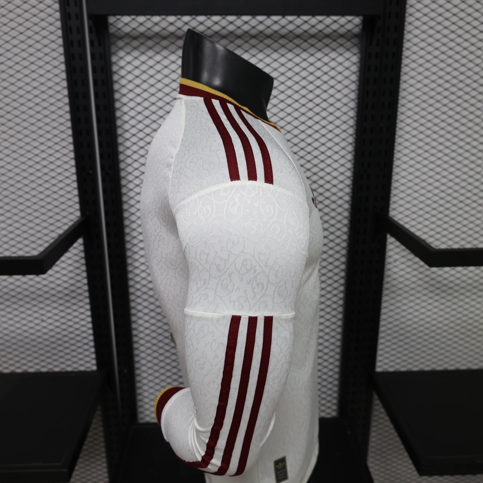 2026-27 Spain Away Long-Sleeve Jersey (Two Stars) – Player Version view 8