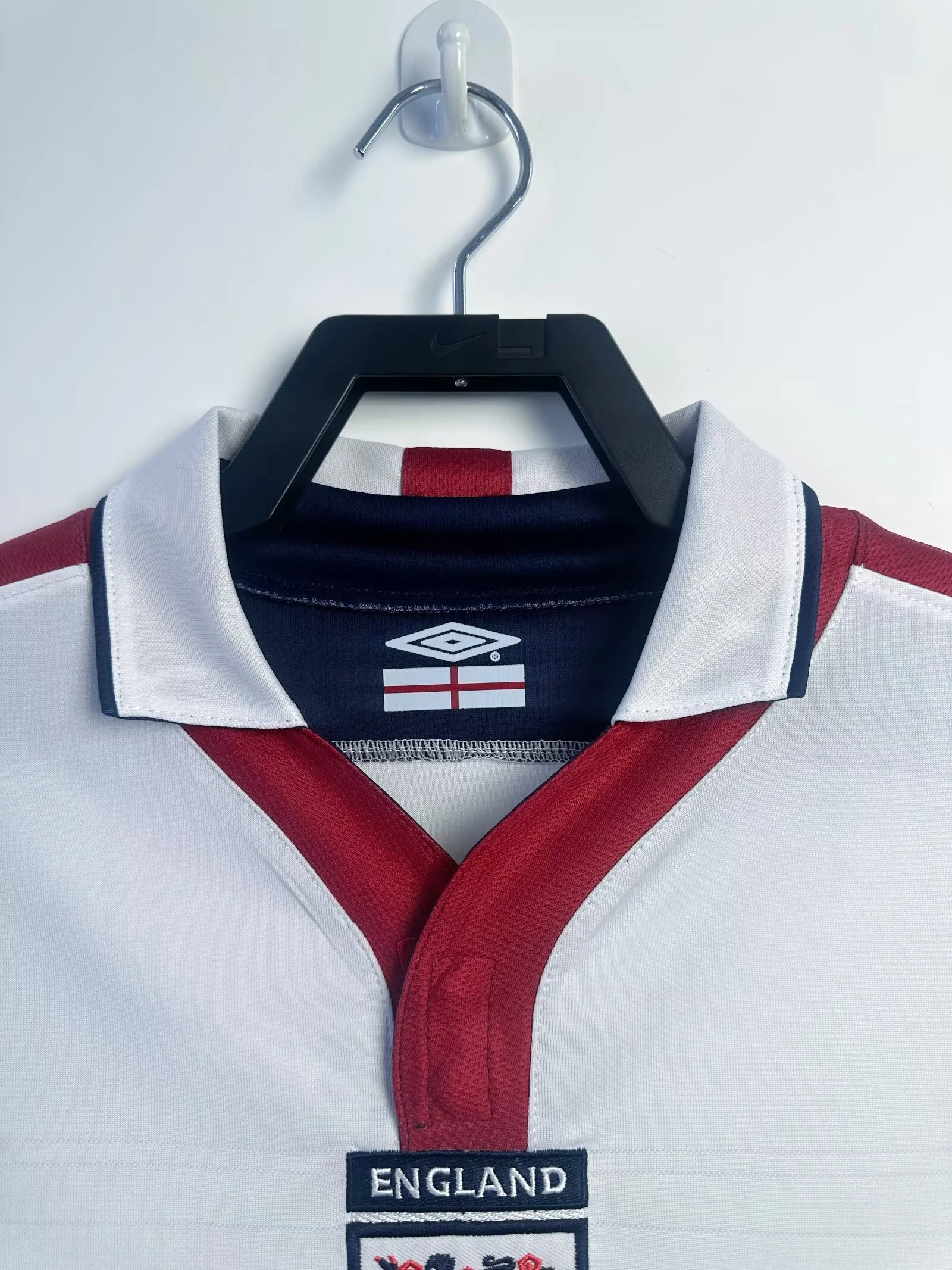 2004 England Home Retro Jersey view 10