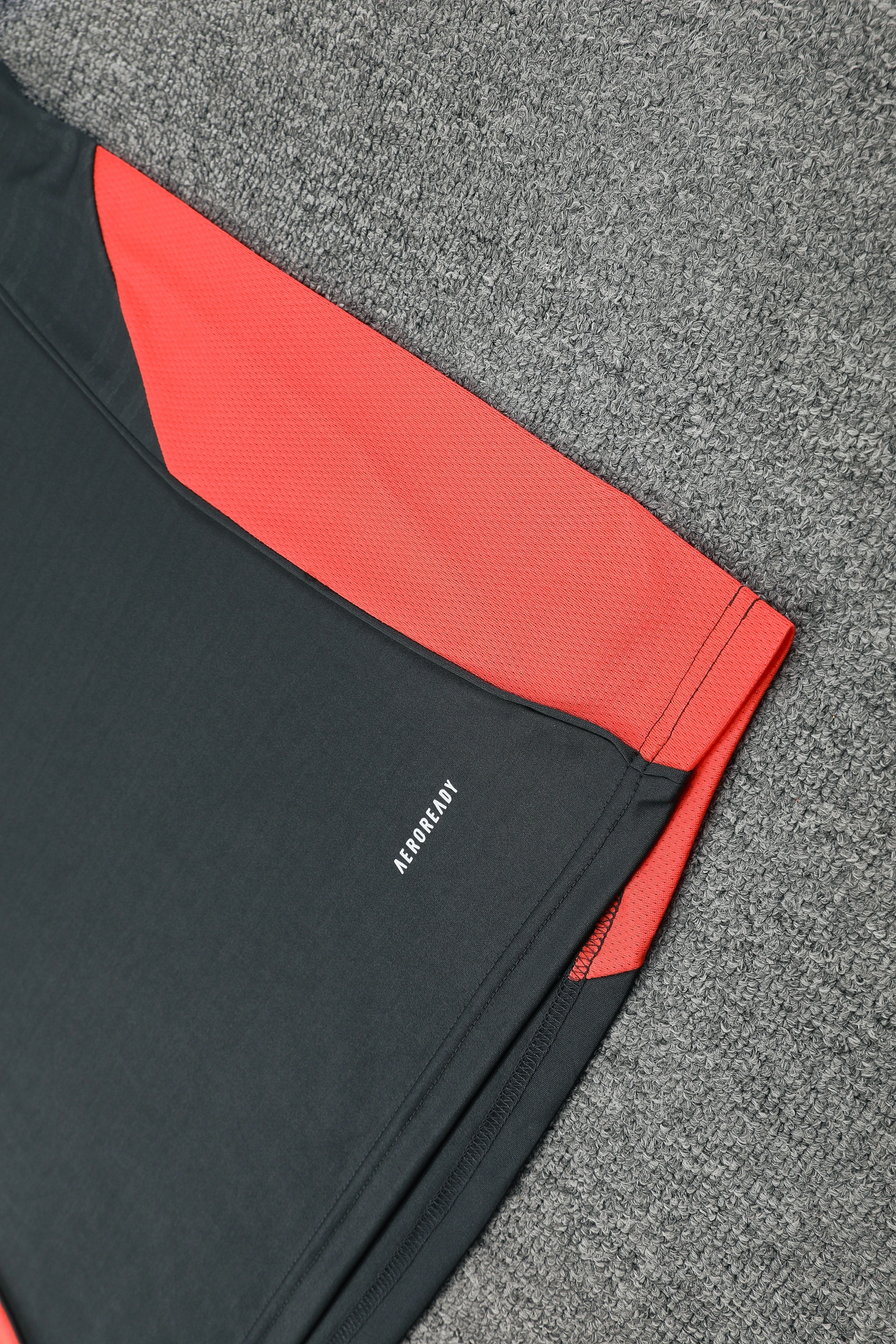 2025-26 Bayern Munich training vest jersey view 11