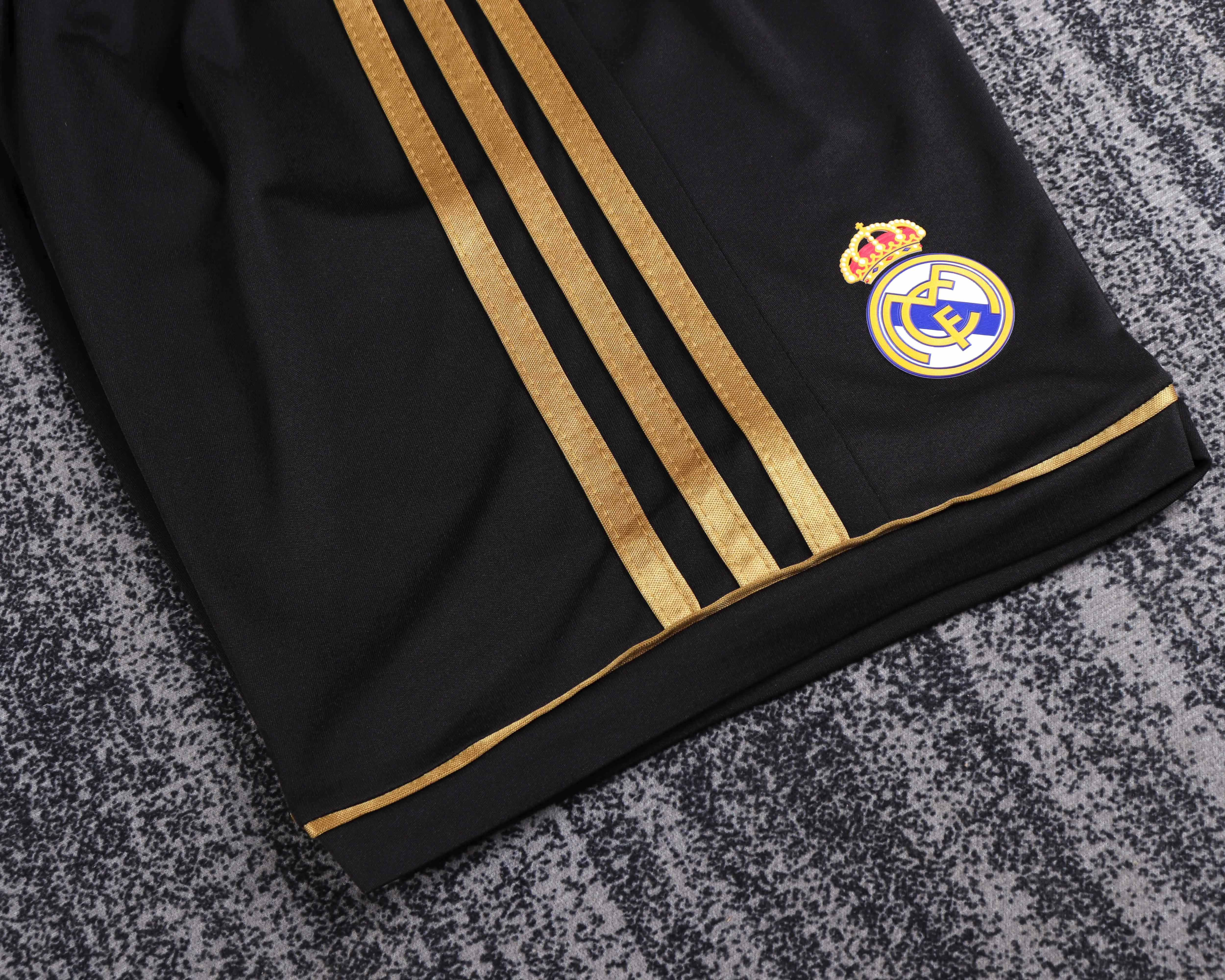 2011-12 Real Madrid Away Retro Shirt - Kids Sizes view 5