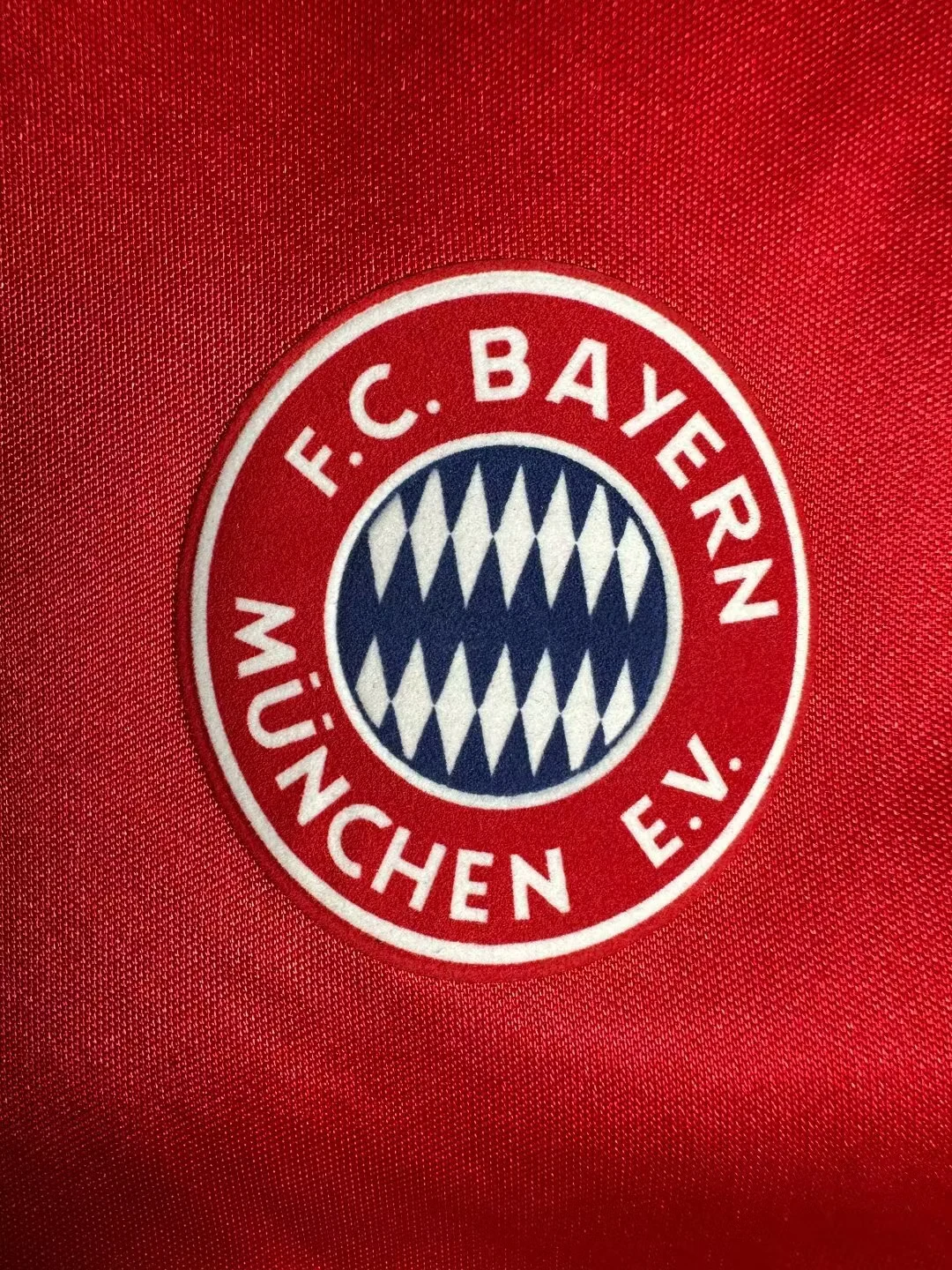 1993-95 Bayern home retro jersey view 6