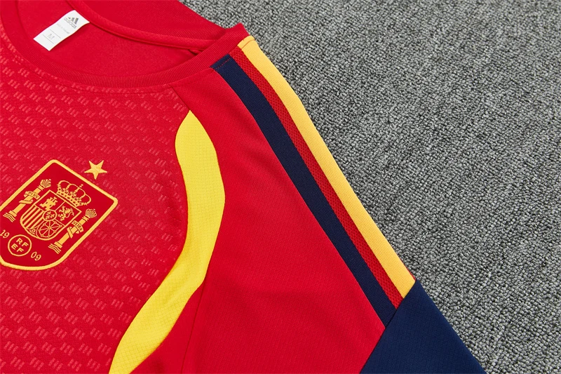 2026-27 Spain Red Short-Sleeve Training Jersey view 6