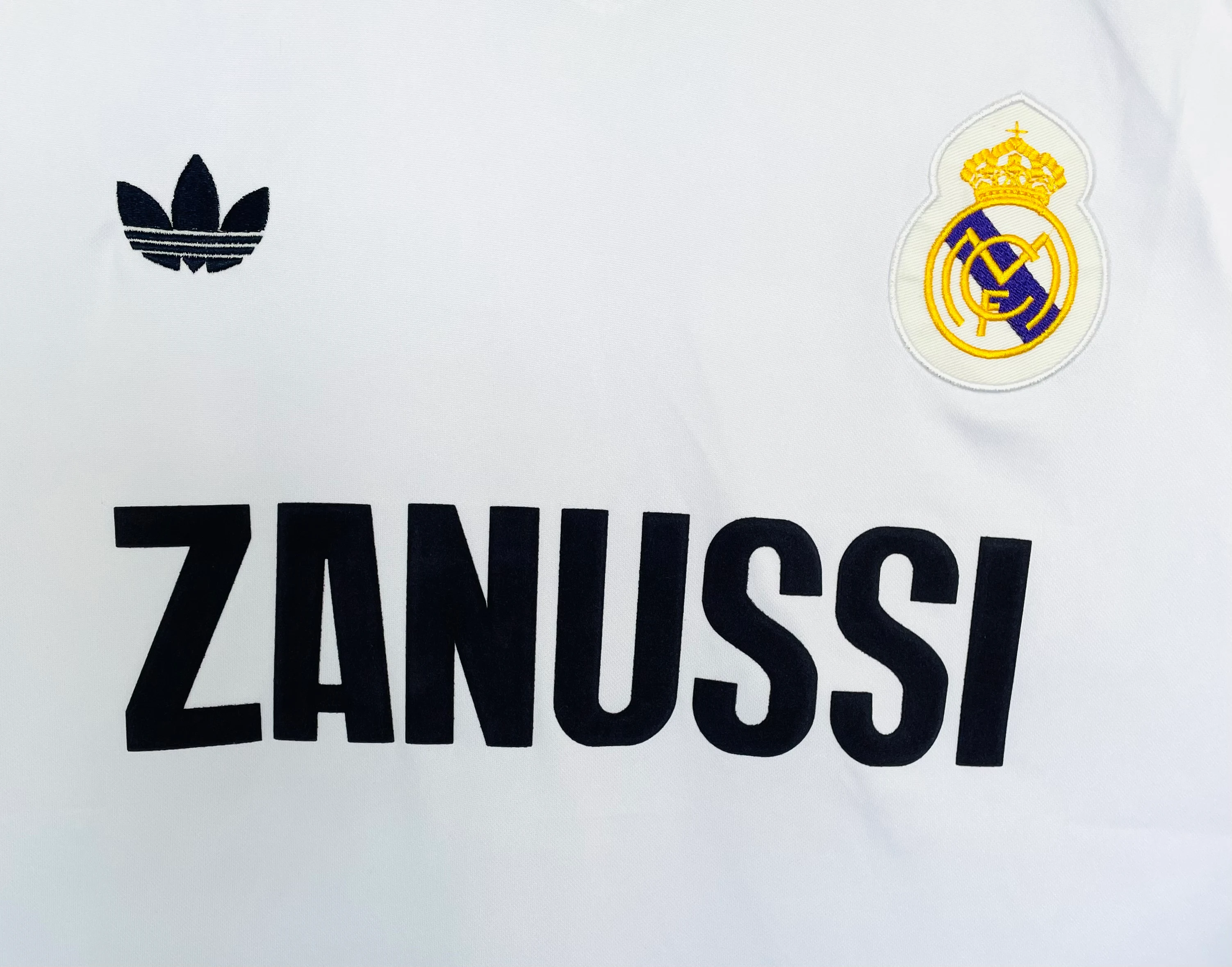 1984-85 Real Madrid Home Retro Jersey view 4