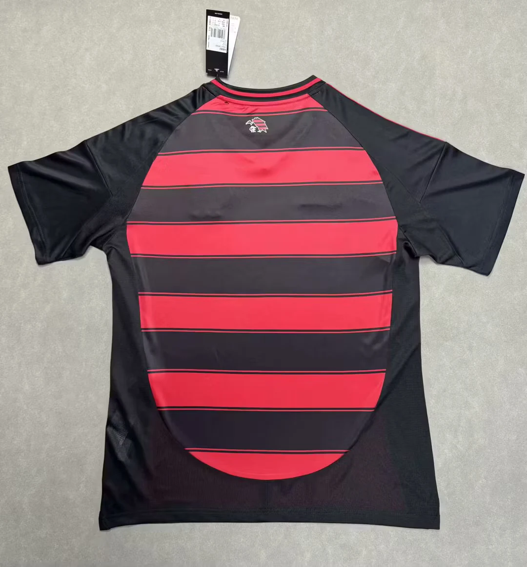 2025-26 Flamengo Home Kit view 2