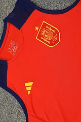 2024-25 Spain training vest jersey view 6