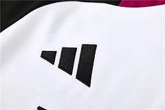 2025-26 Manchester United White Half-Raised Training Jersey view 18