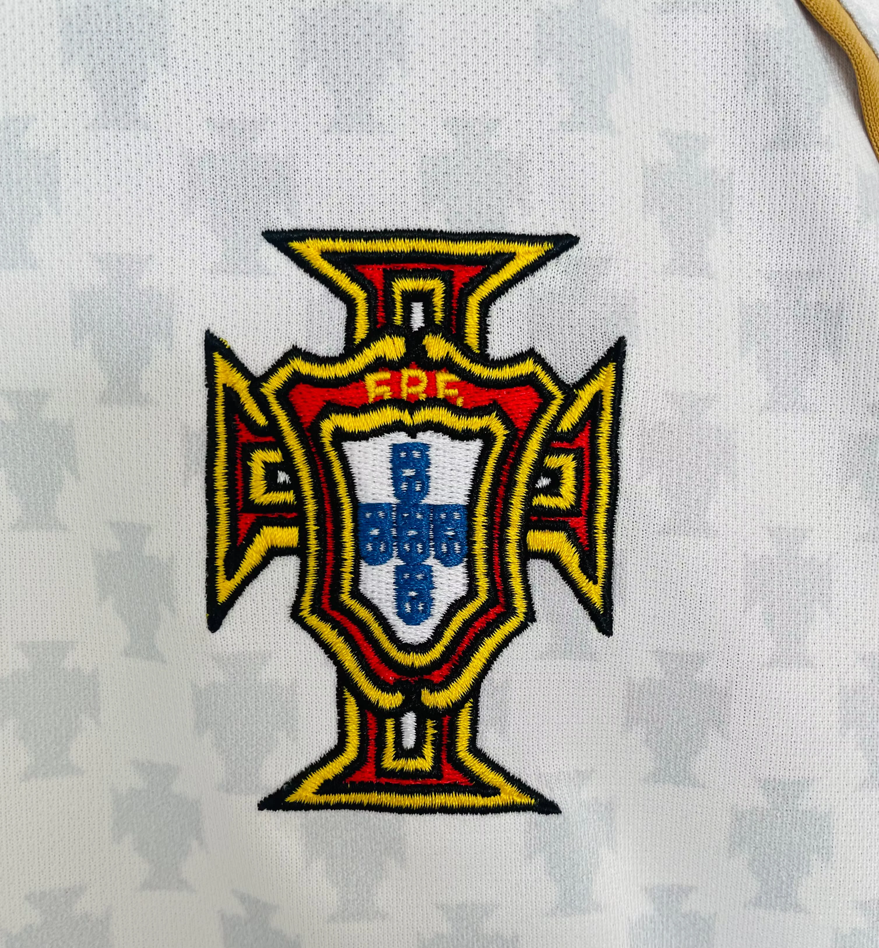 2004 Portugal Away Retro Jersey view 6