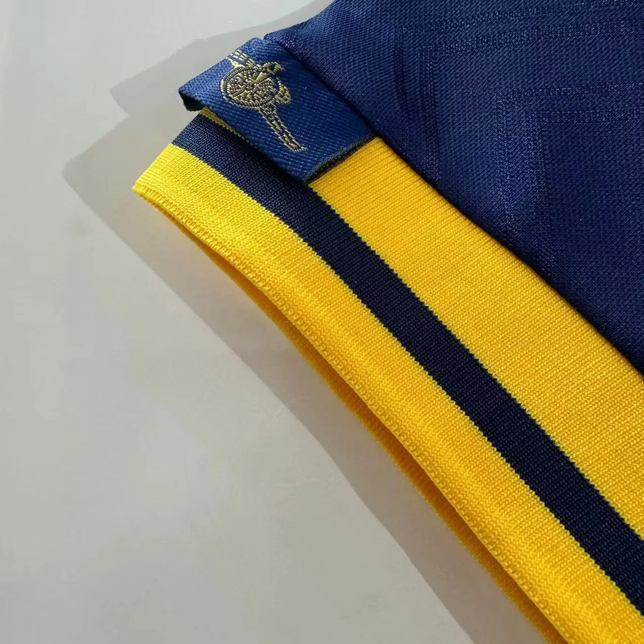 1996-97 Arsenal Away Retro Kit view 5
