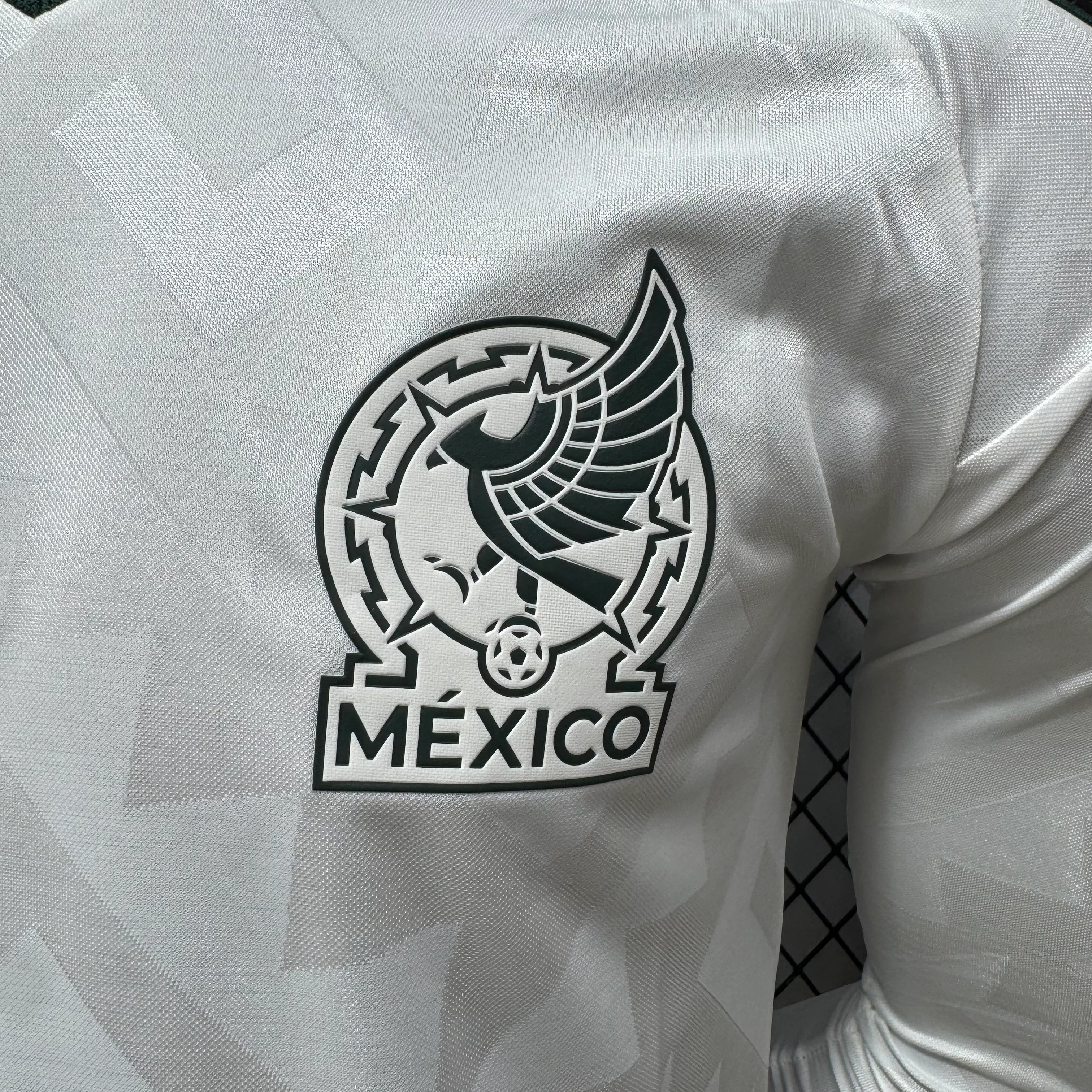 2026-27 Mexico Away Long-Sleeve Jersey - Player Version view 5