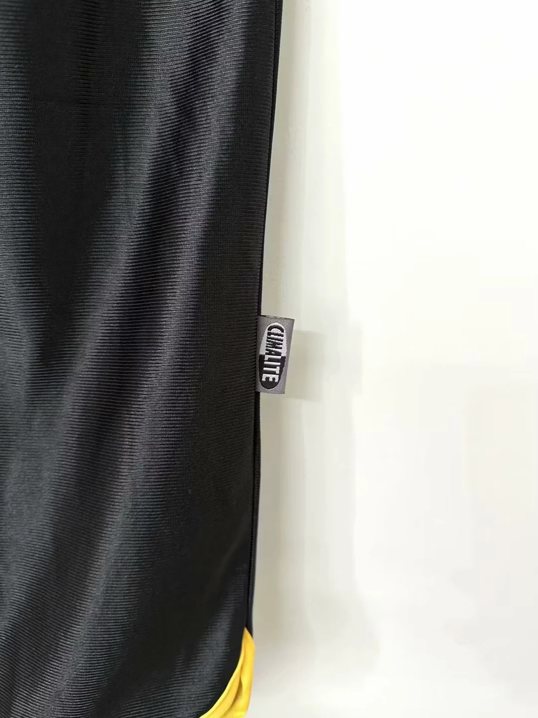 1999-01 Real Madrid Away Retro Jersey view 3