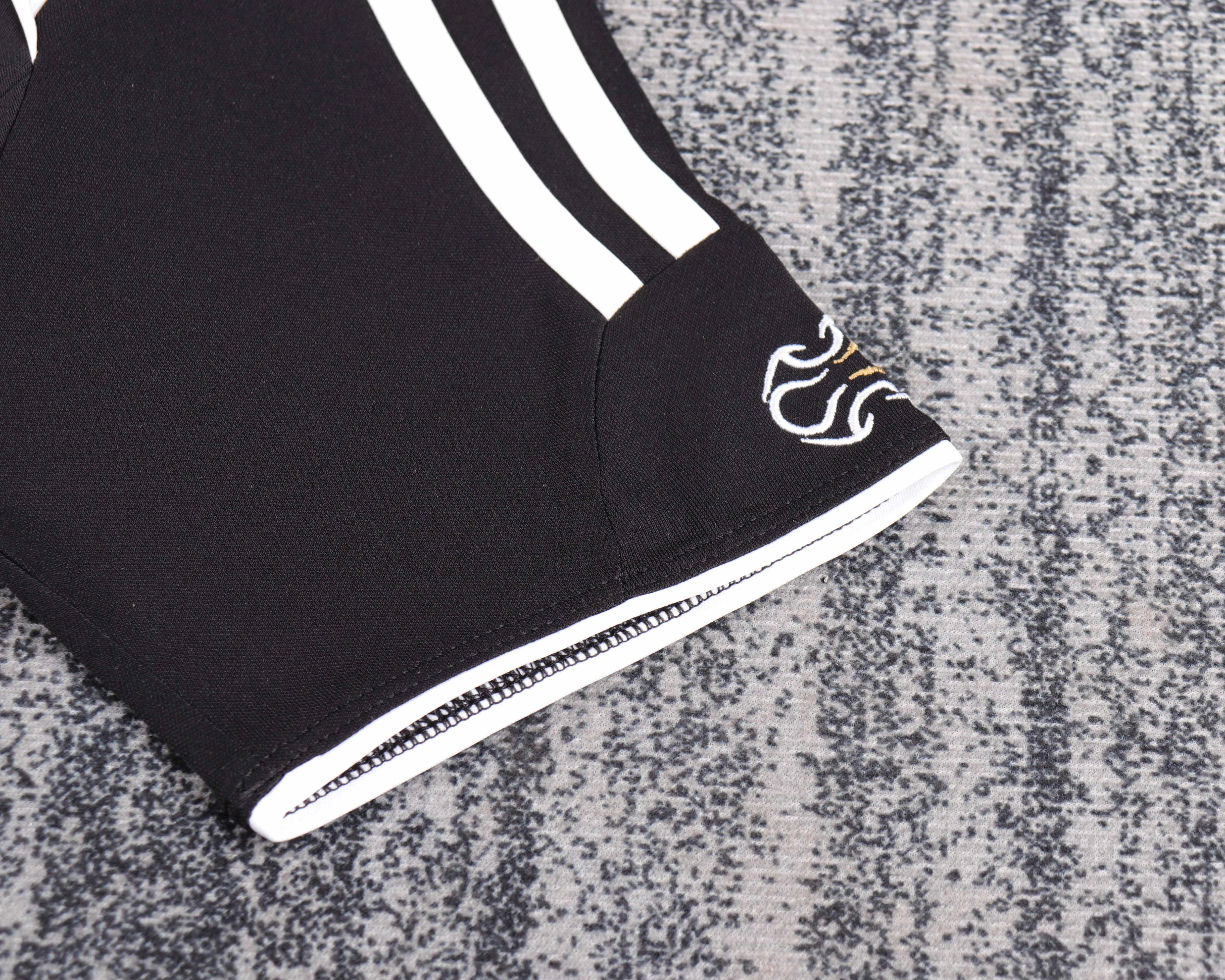 2006-07 Real Madrid Away Shirt - Kids Sizes view 9
