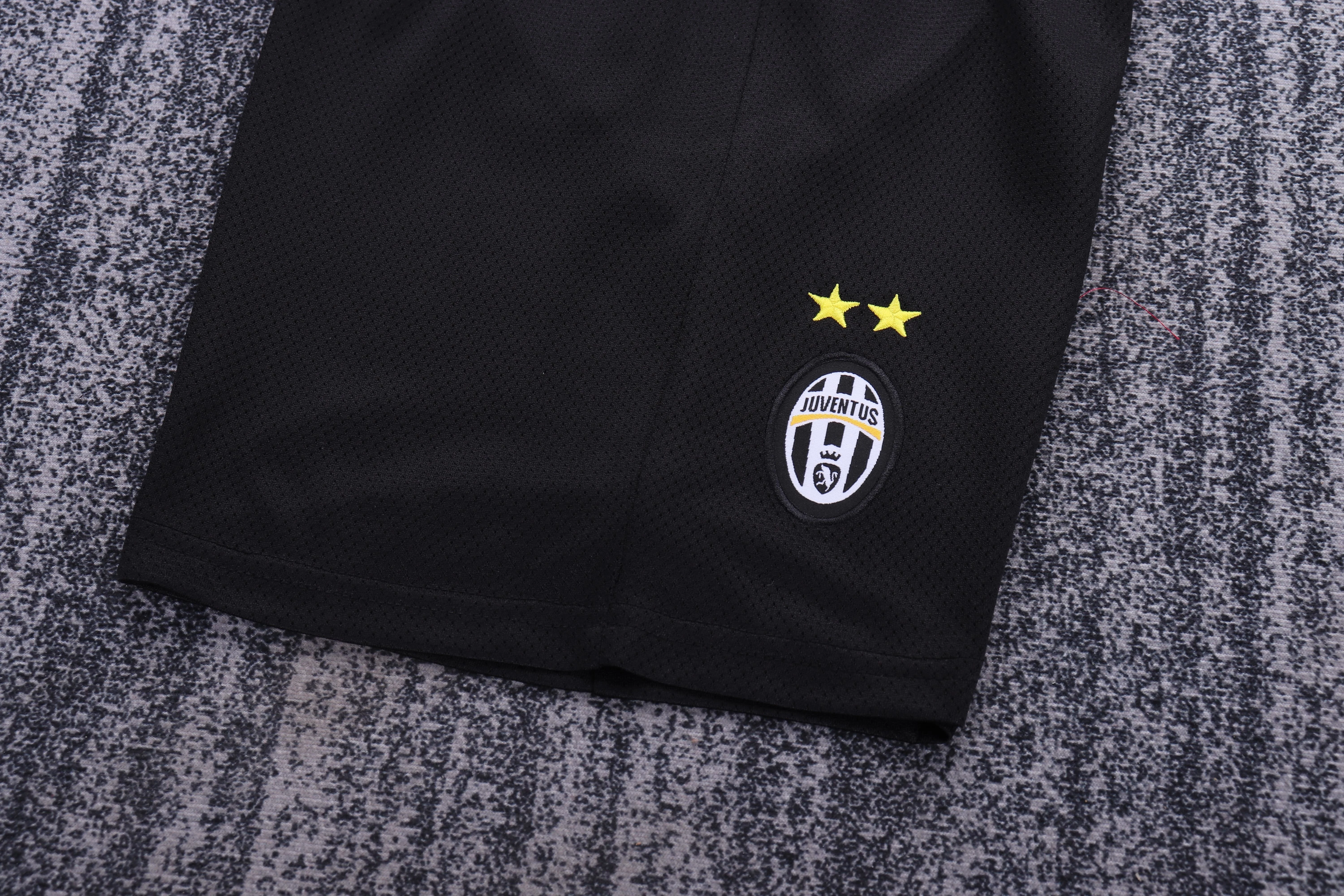 2012-13 Juventus Away Retro Jersey - Children's view 9