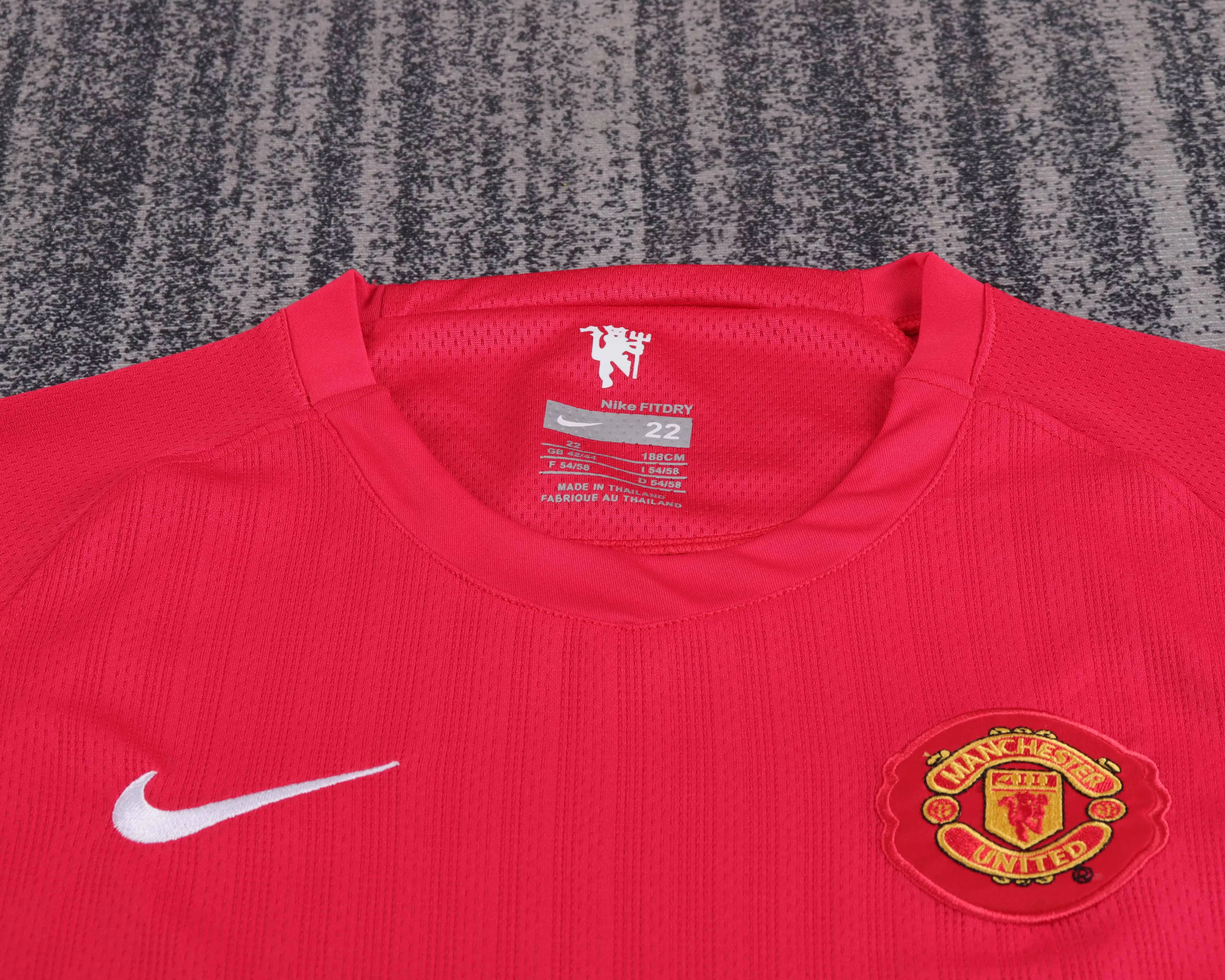 2007-08 Manchester United Home League Edition Retro Shirt - Kids Size view 14