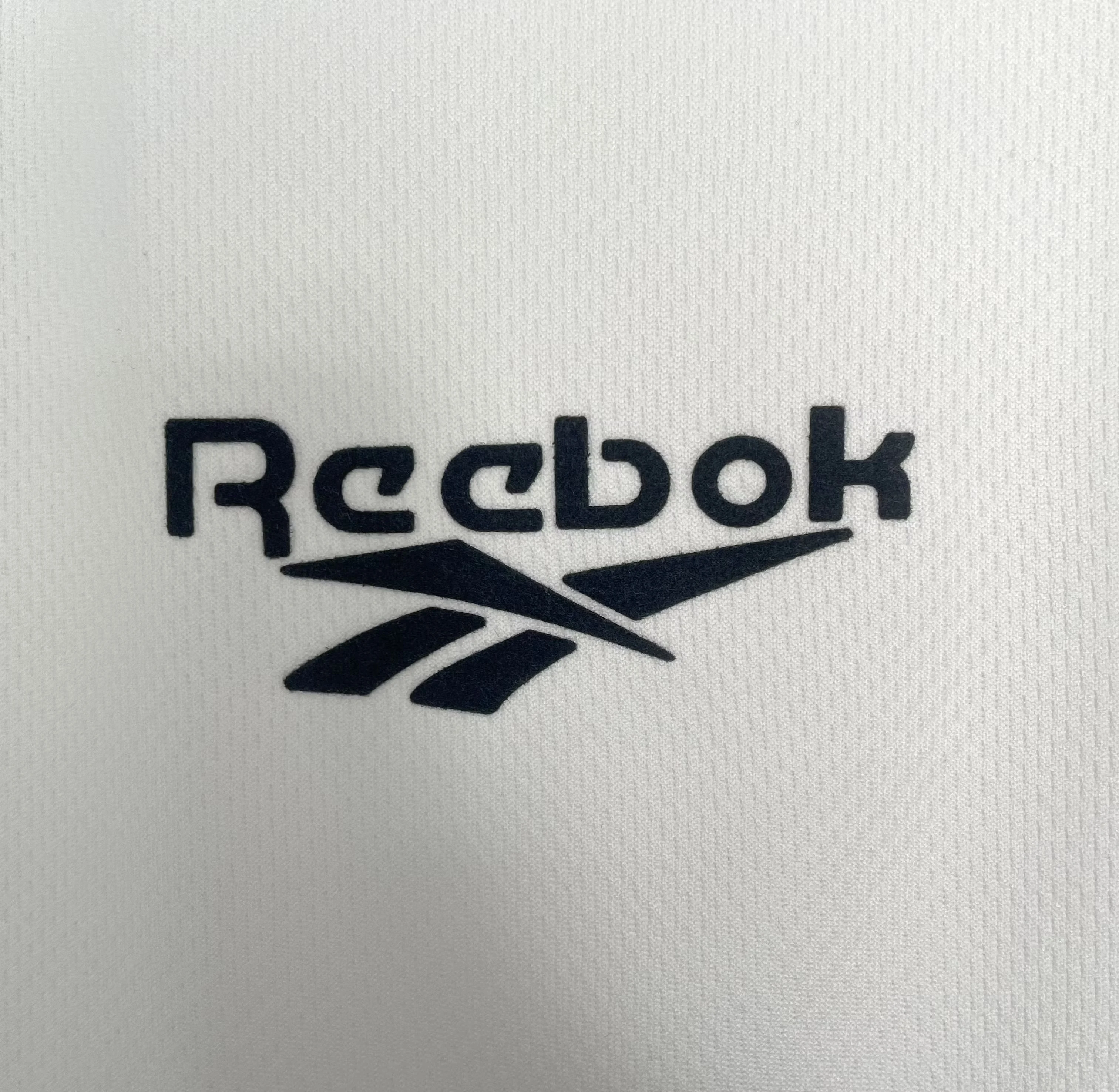 1995-96 Fiorentina Away Retro Jersey view 4