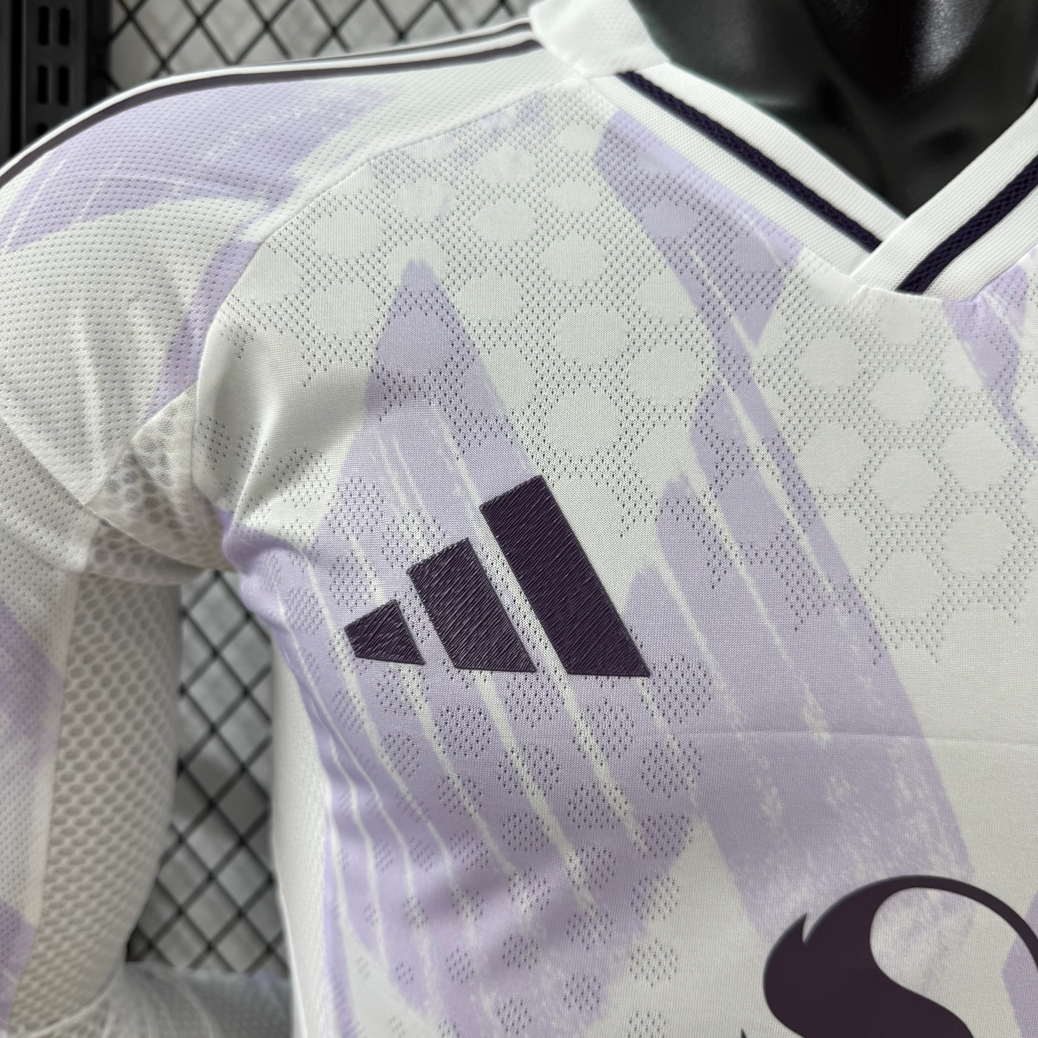 2025-26 Manchester City Away Long-Sleeve Jersey – Player Version view 5