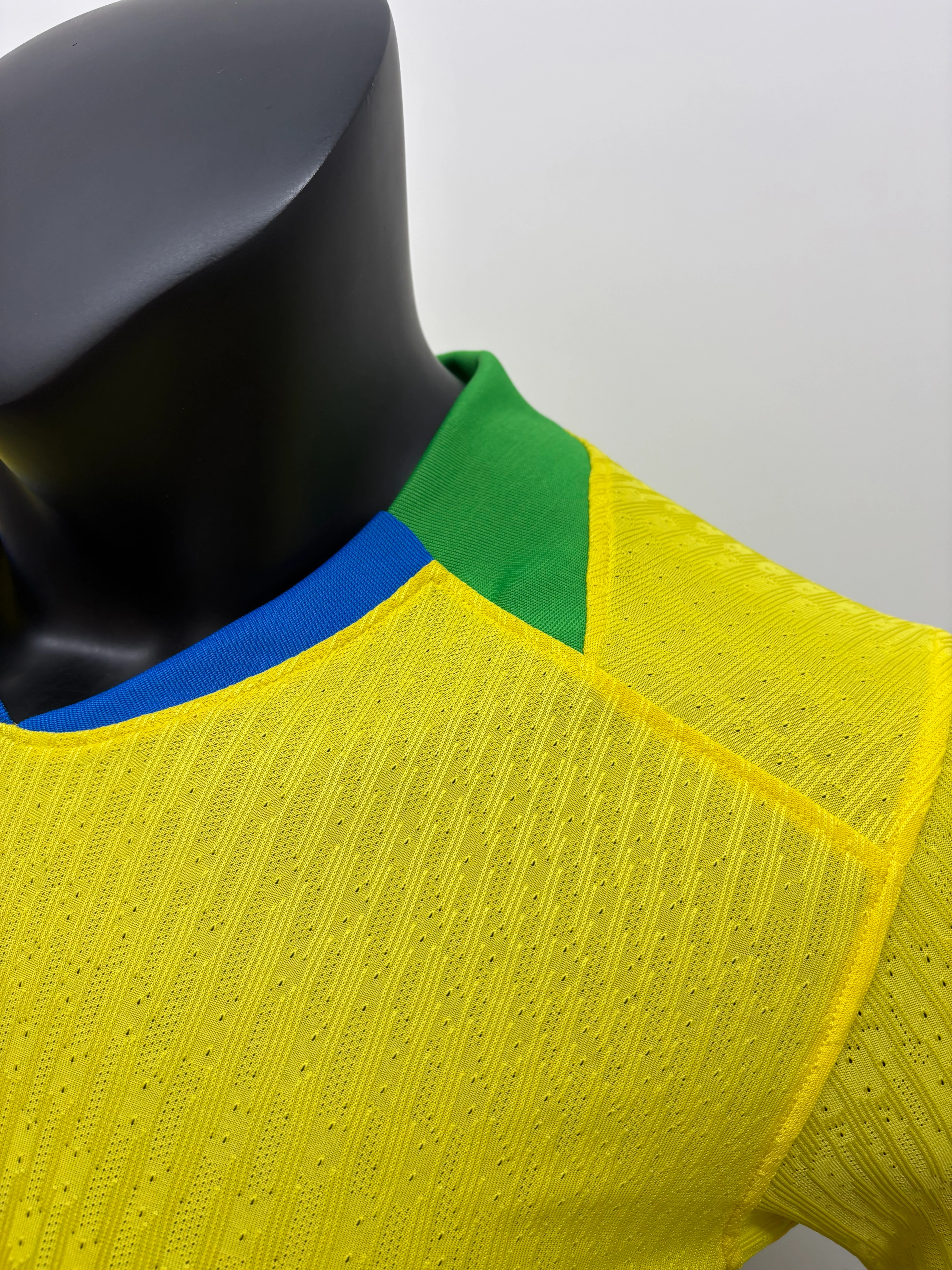2025-26 Brazil Home Jersey - Player Version view 4