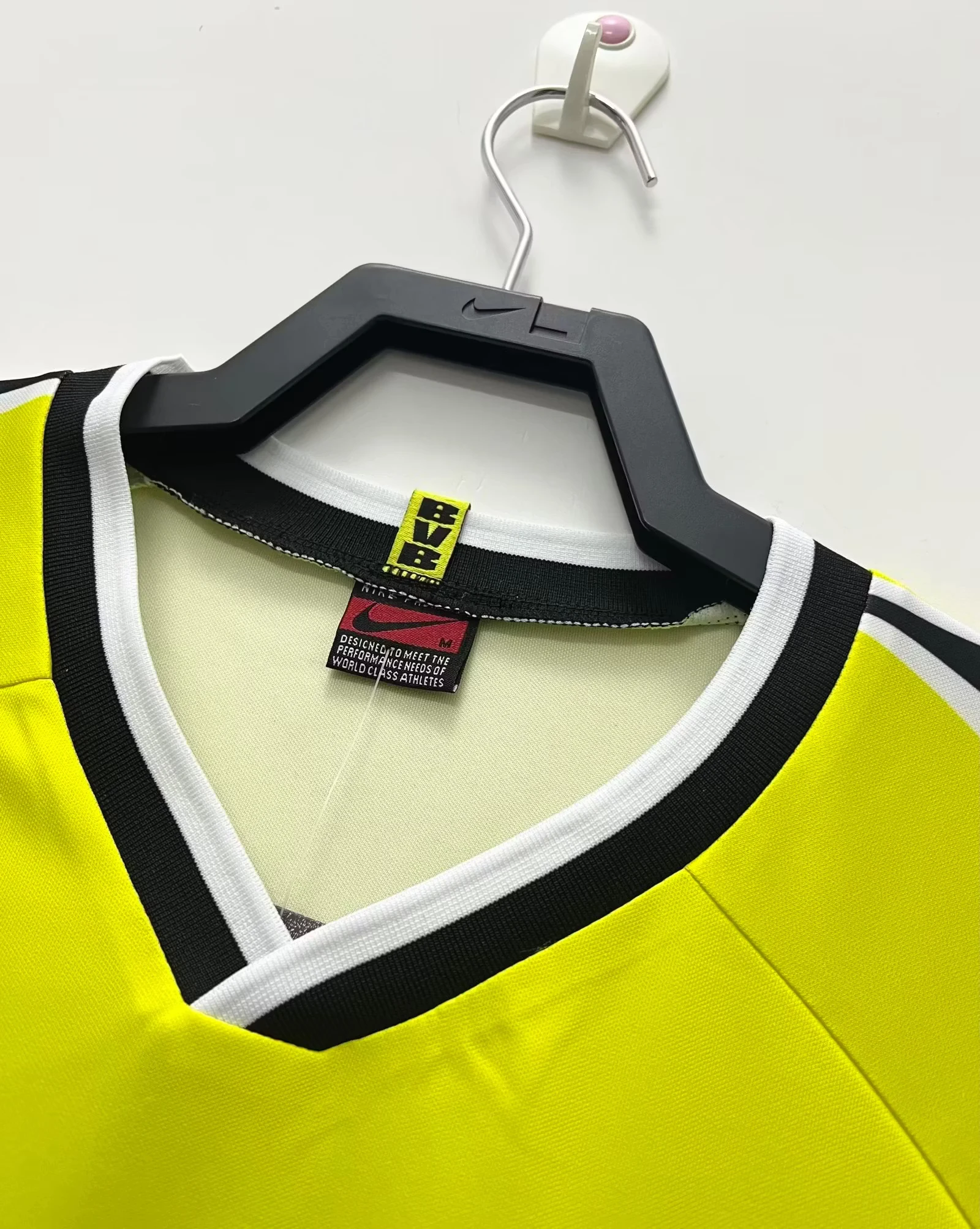 1995-96 Dortmund Home Retro Jersey view 7