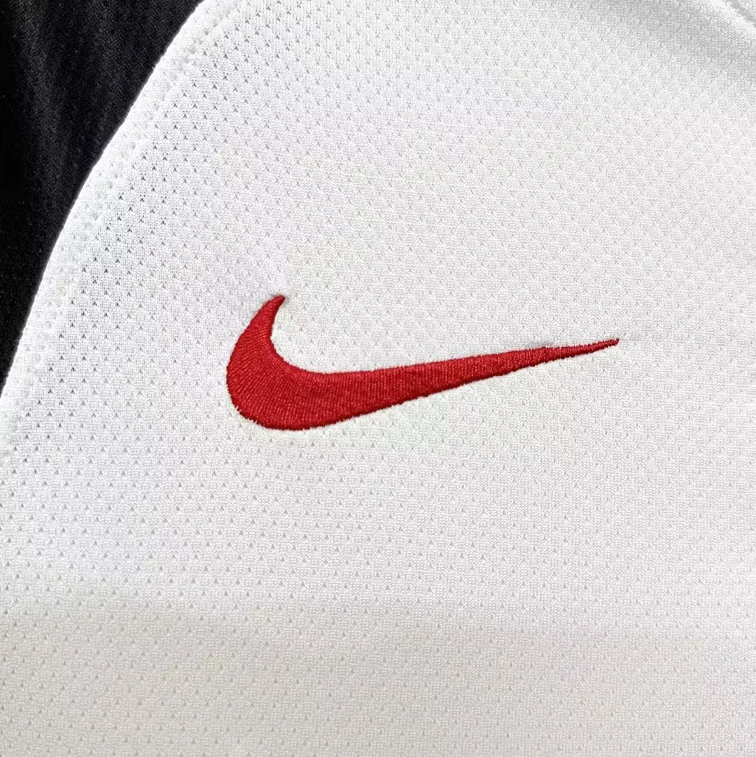 2011-12 Manchester United Away Retro Jersey - Champions League Edition view 3