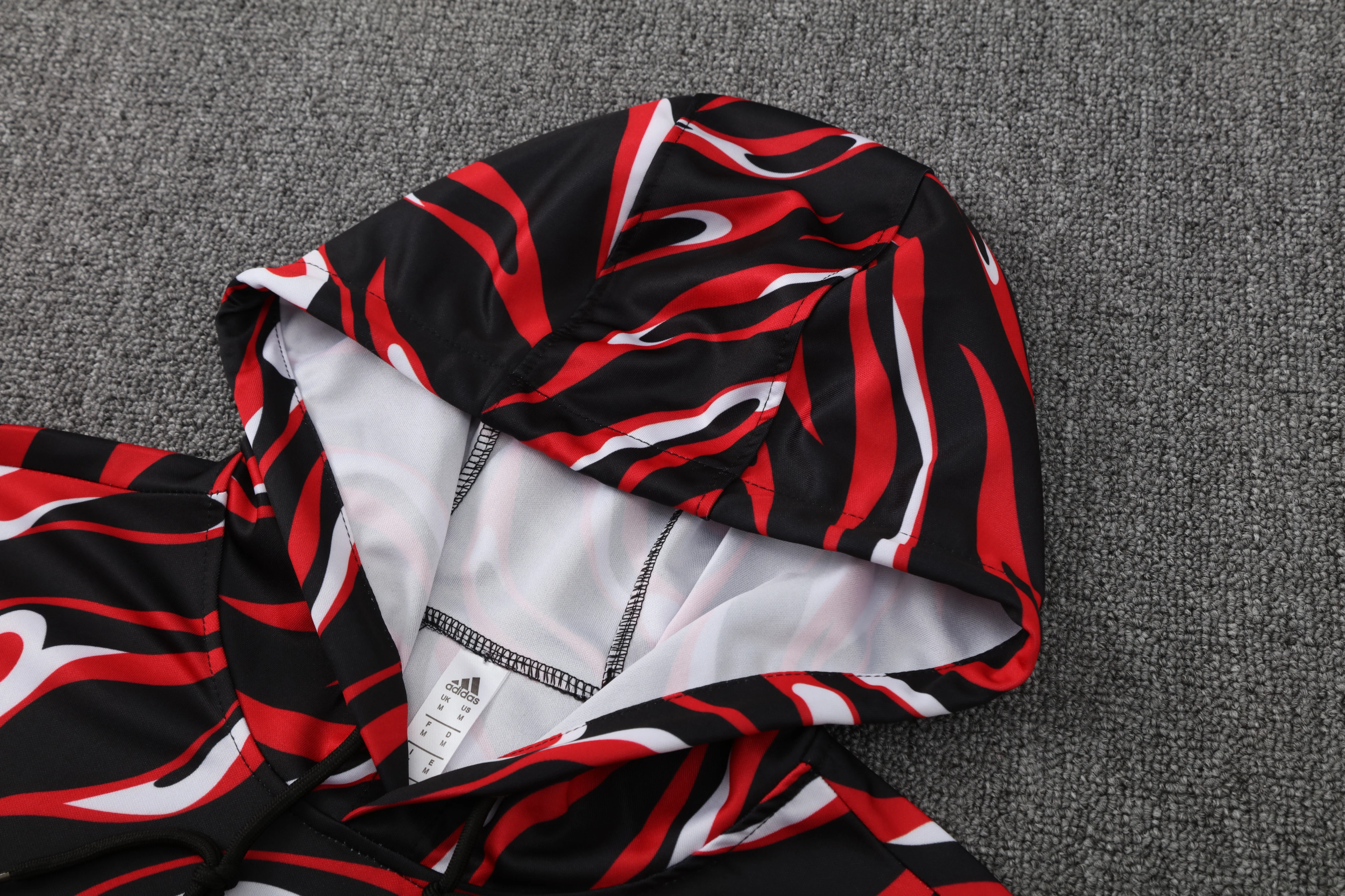 2025-26 Manchester United Black and Red Training Hooded Jersey view 14