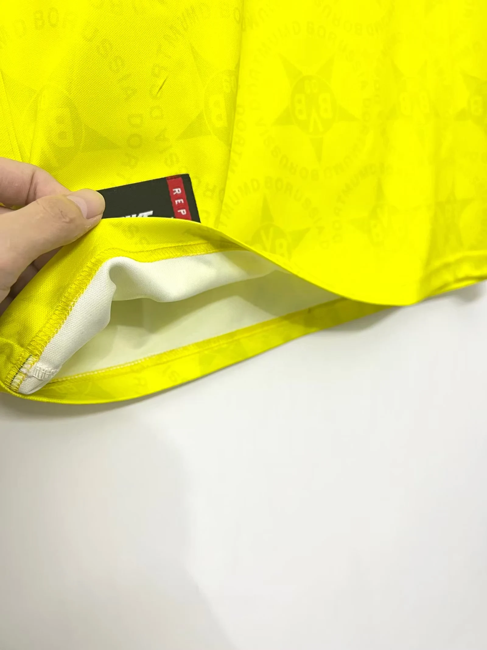 1994-95 Dortmund Home Retro Jersey view 5