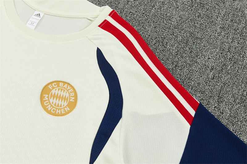 2026-27 Bayern Munich Beige Short-Sleeve Training Jersey view 10