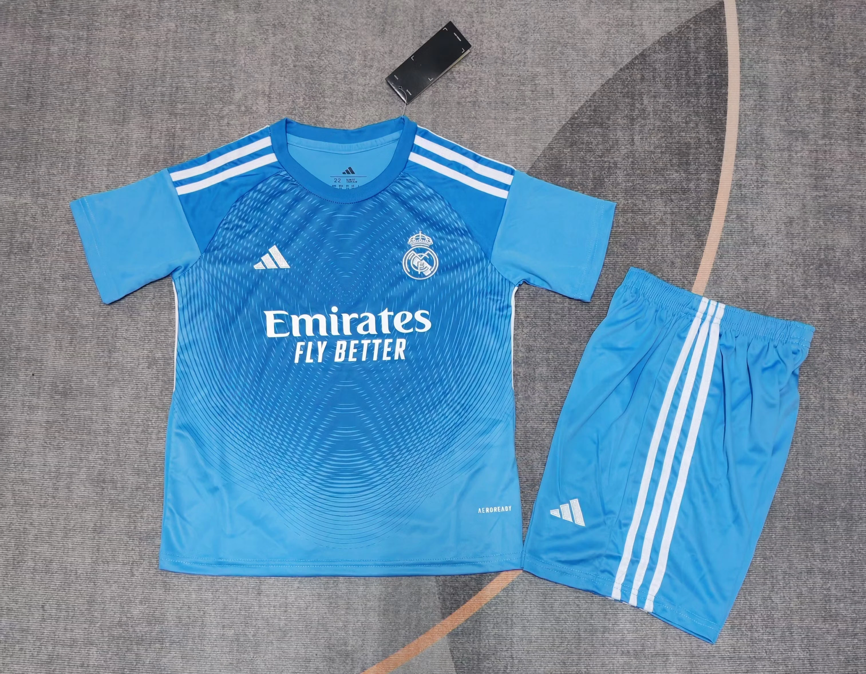 2025-26 Real Madrid Goalkeeper Jersey - Kids'