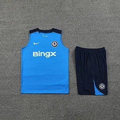 2024-25 Chelsea training shirt view 9