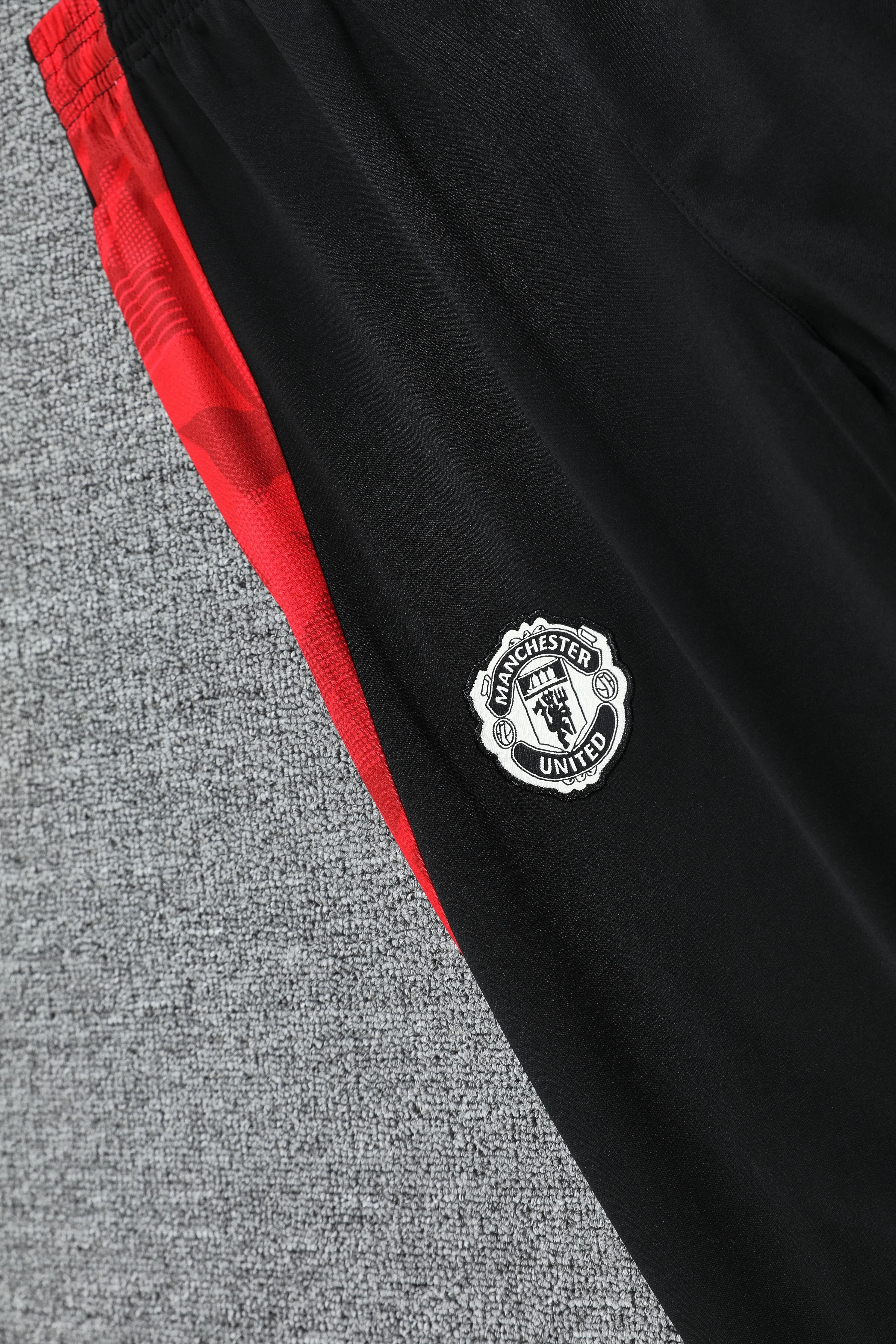 2025-26 Manchester United Red Training Hooded Jersey view 4
