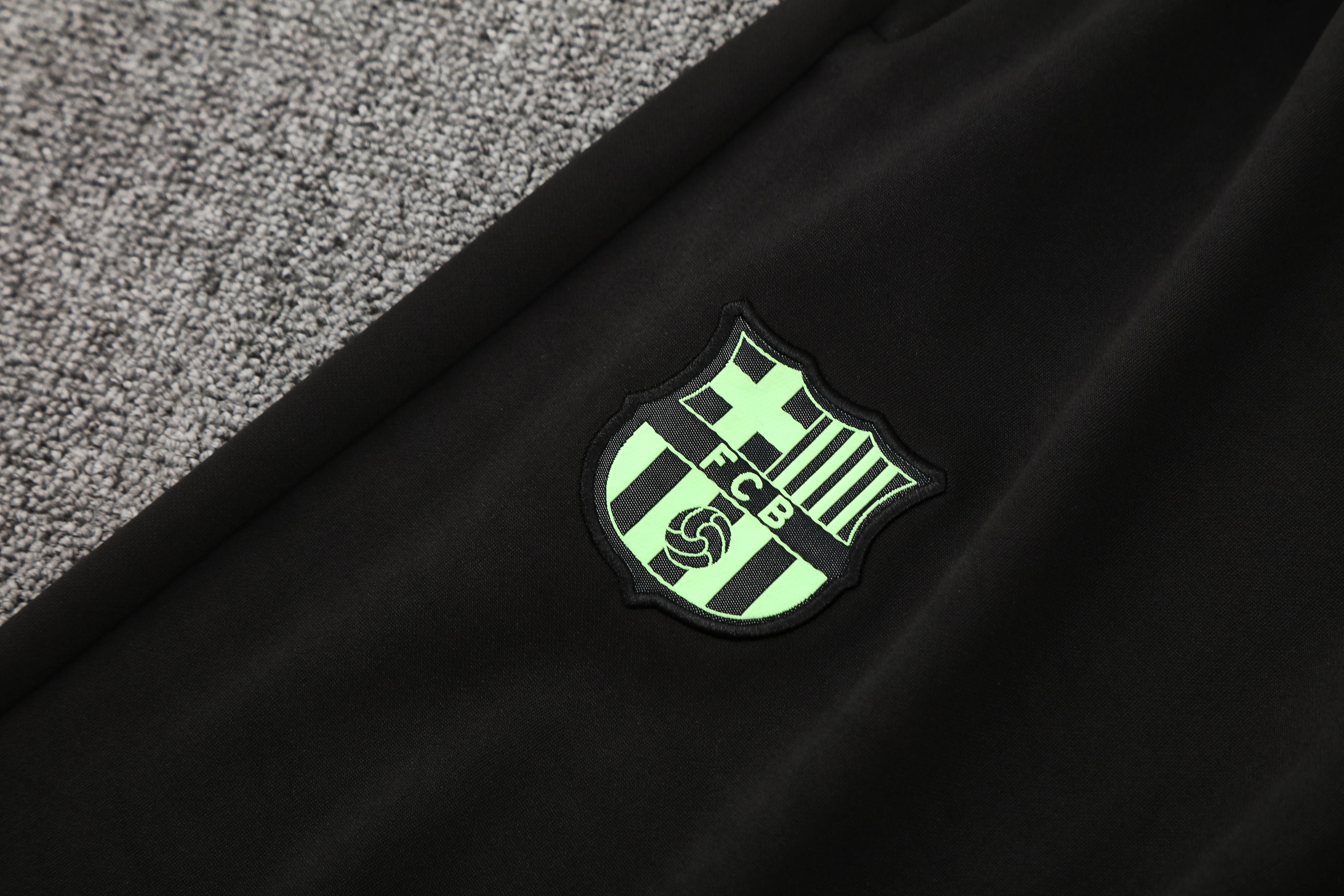2025-26 Barcelona Blue Half-Zip Training Jersey view 7